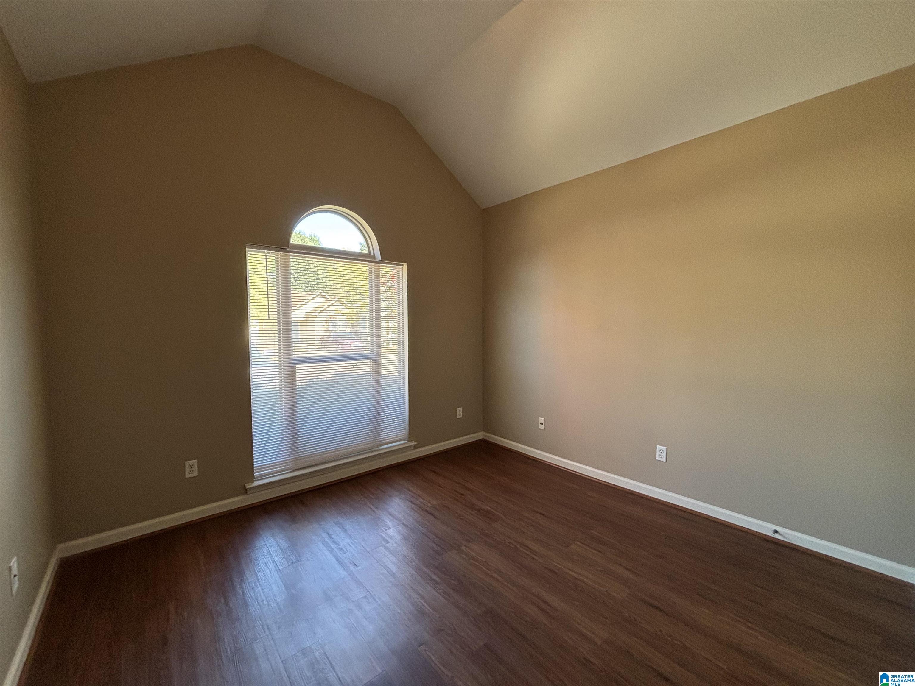 Homes for sale in Pell City, AL | 450 Fox Run Circle, Pell City, AL 35125 | MLS# 21434636