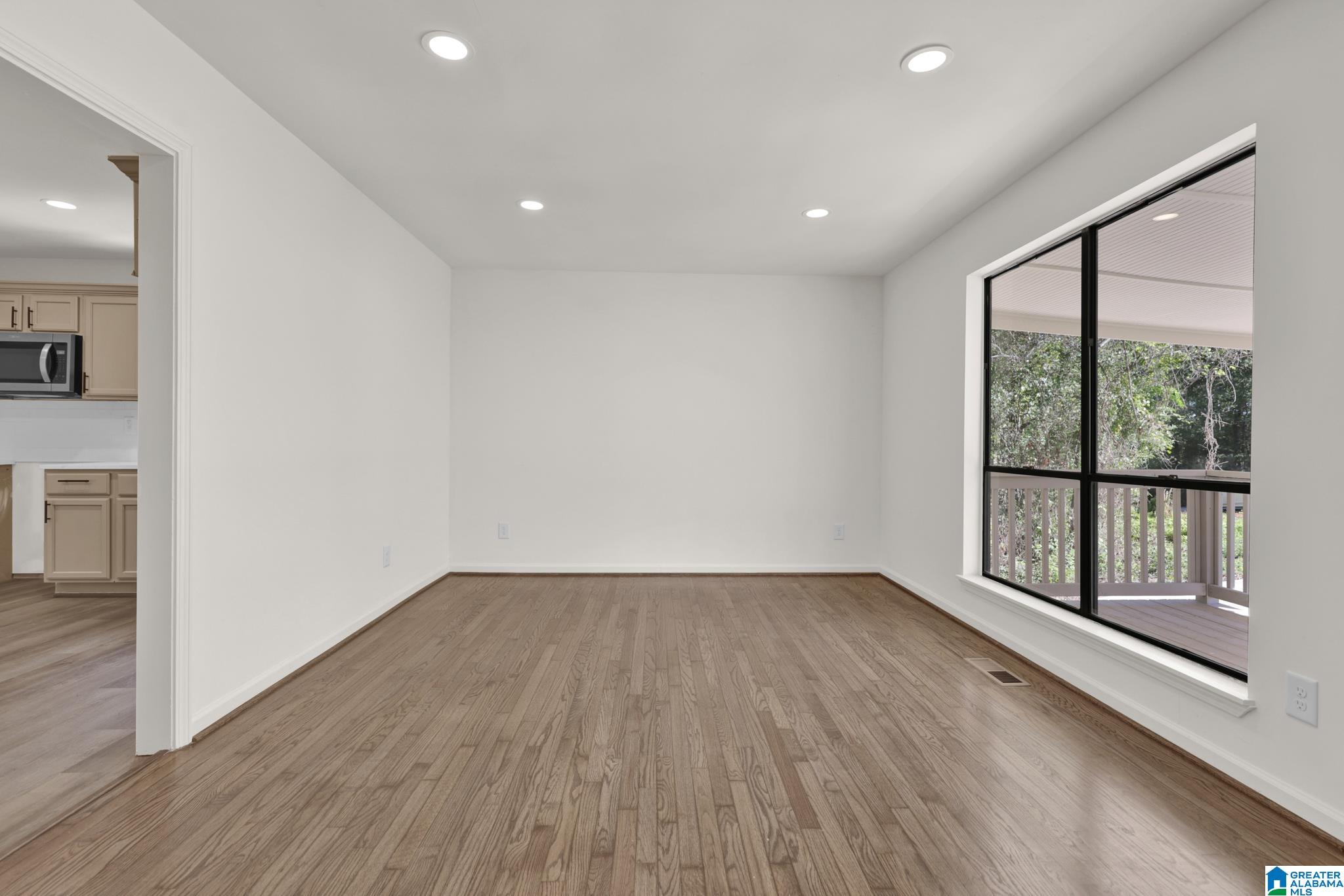 Homes for sale in Mccalla, AL | 6681 Burchfield Loop, Mccalla, AL 35111 | MLS# 21434671