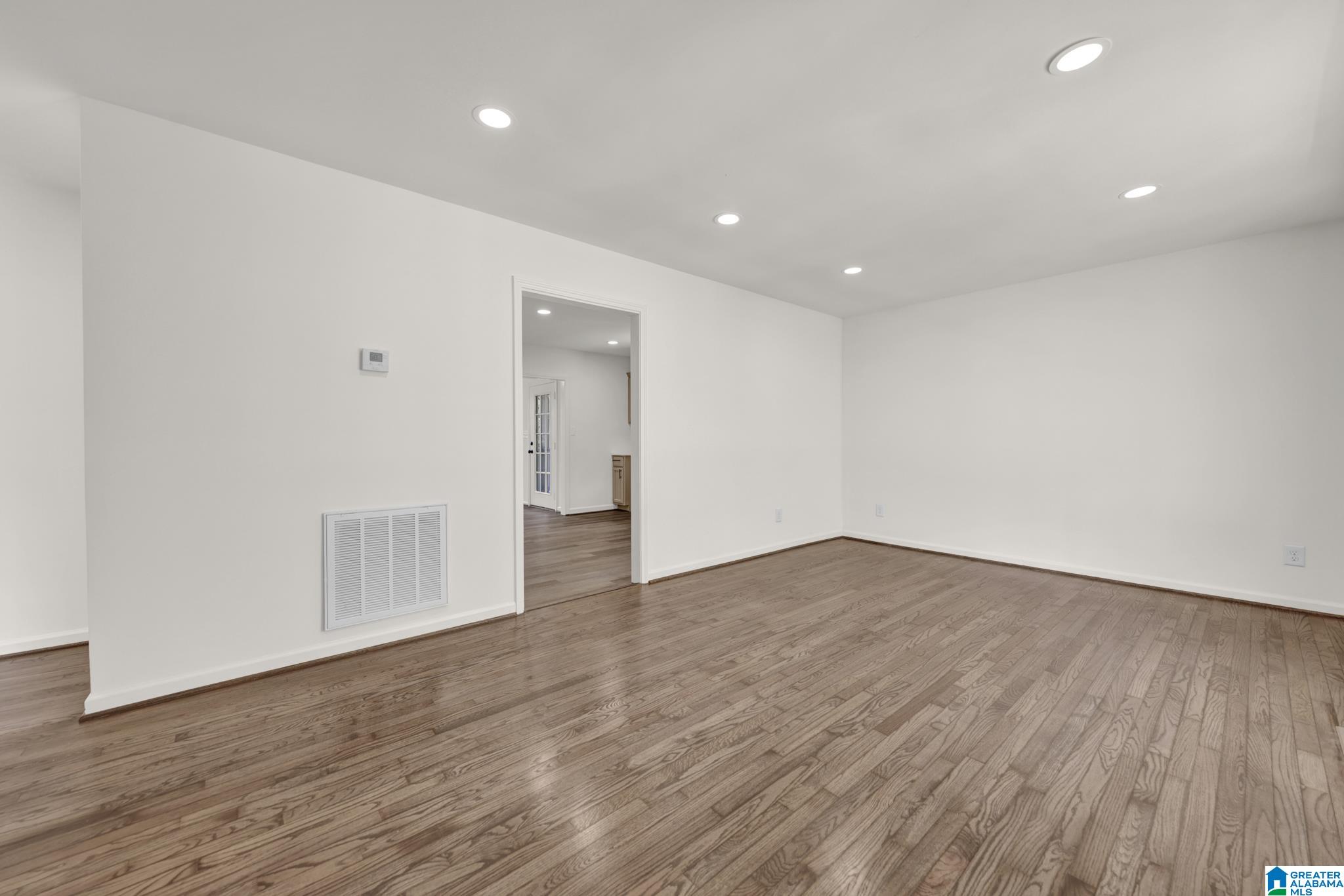 Homes for sale in Mccalla, AL | 6681 Burchfield Loop, Mccalla, AL 35111 | MLS# 21434671