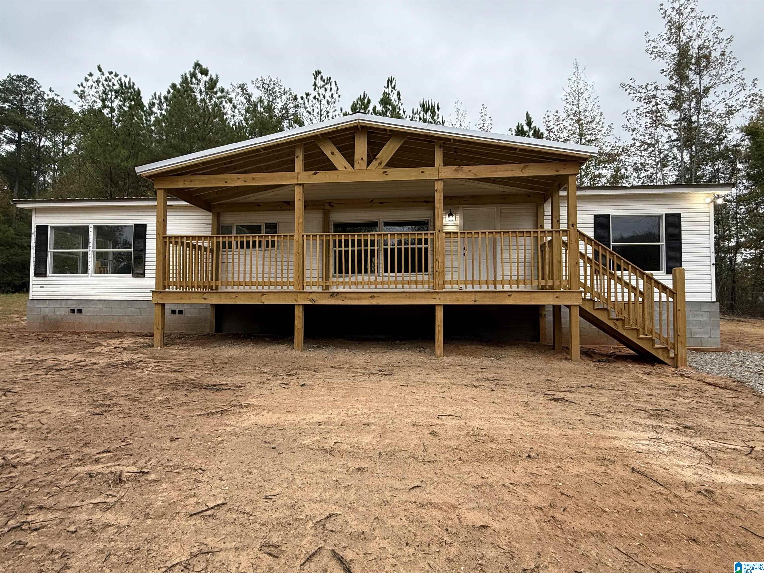 Homes for sale in West Blocton, AL | 620 Rockyview Road, West Blocton, AL 35184 | MLS# 21434722