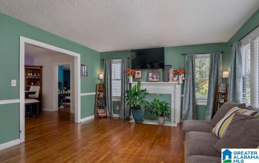 Homes for sale in Tuscaloosa, AL | 140 25th Avenue E, Tuscaloosa, AL 35404 | MLS# 21434763