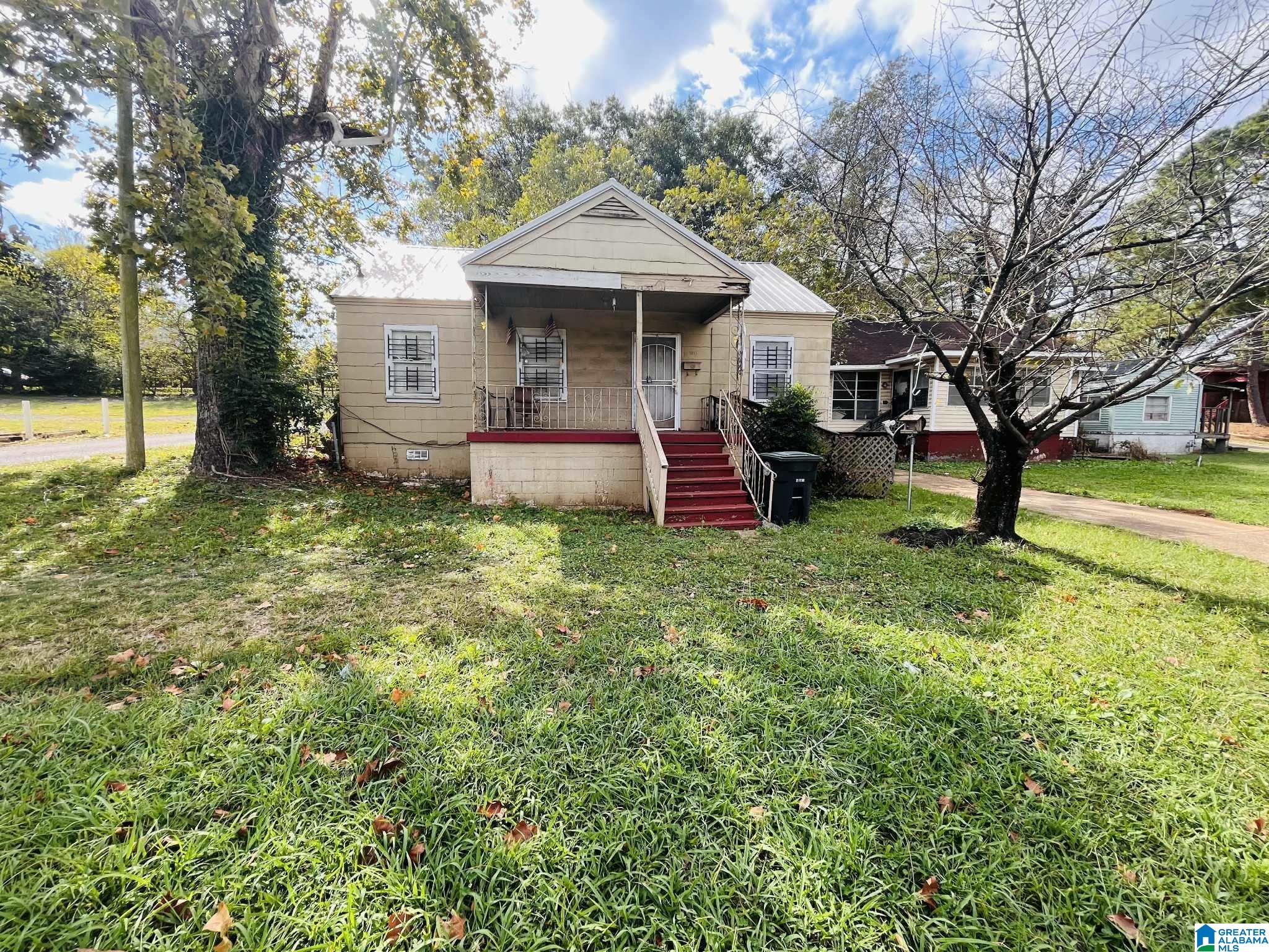 Homes for sale in Birmingham, AL | 1813 Jefferson Avenue Sw, Birmingham, AL 35211 | MLS# 21434833