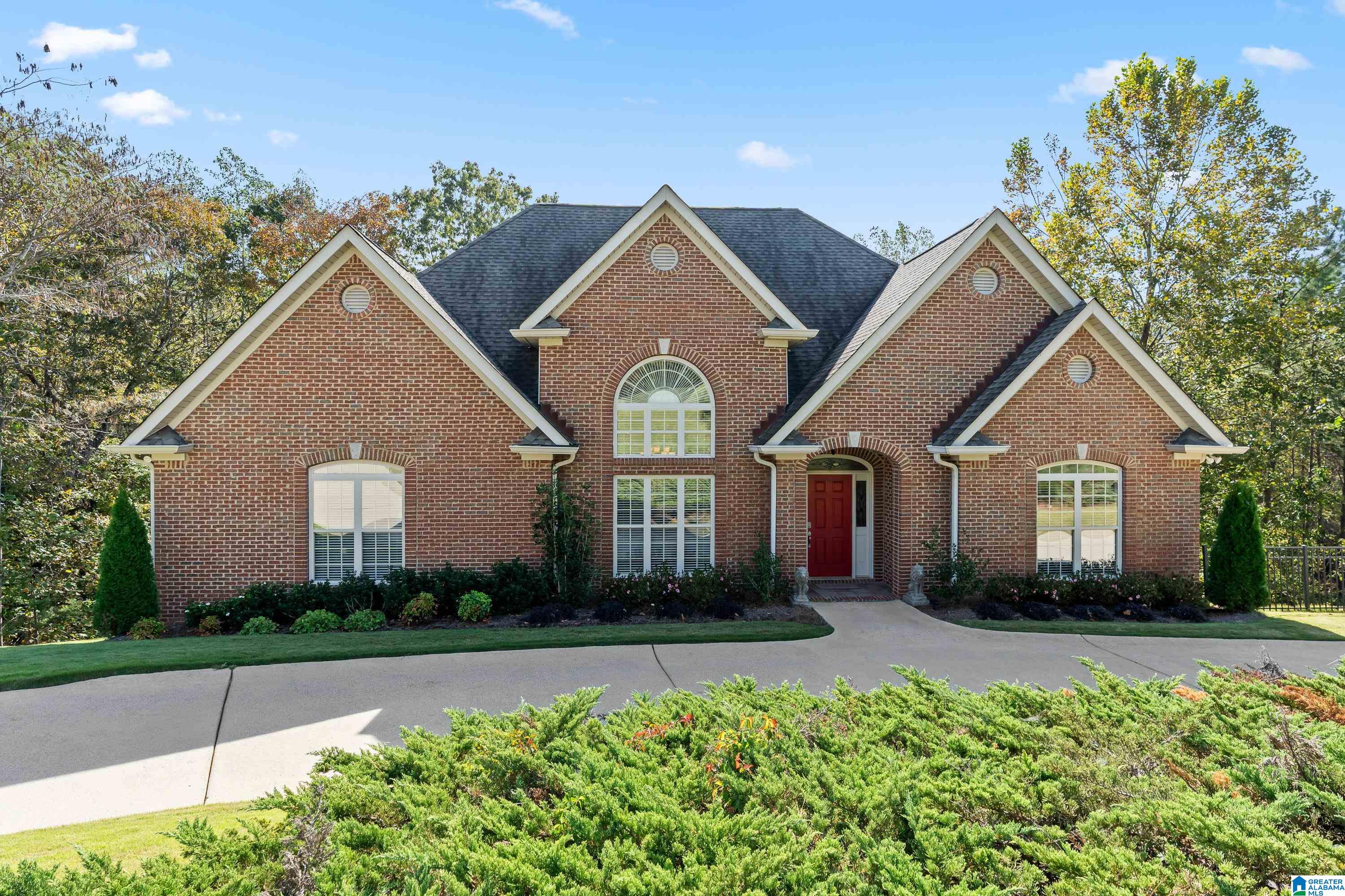 5632 RIDGEVIEW DRIVE