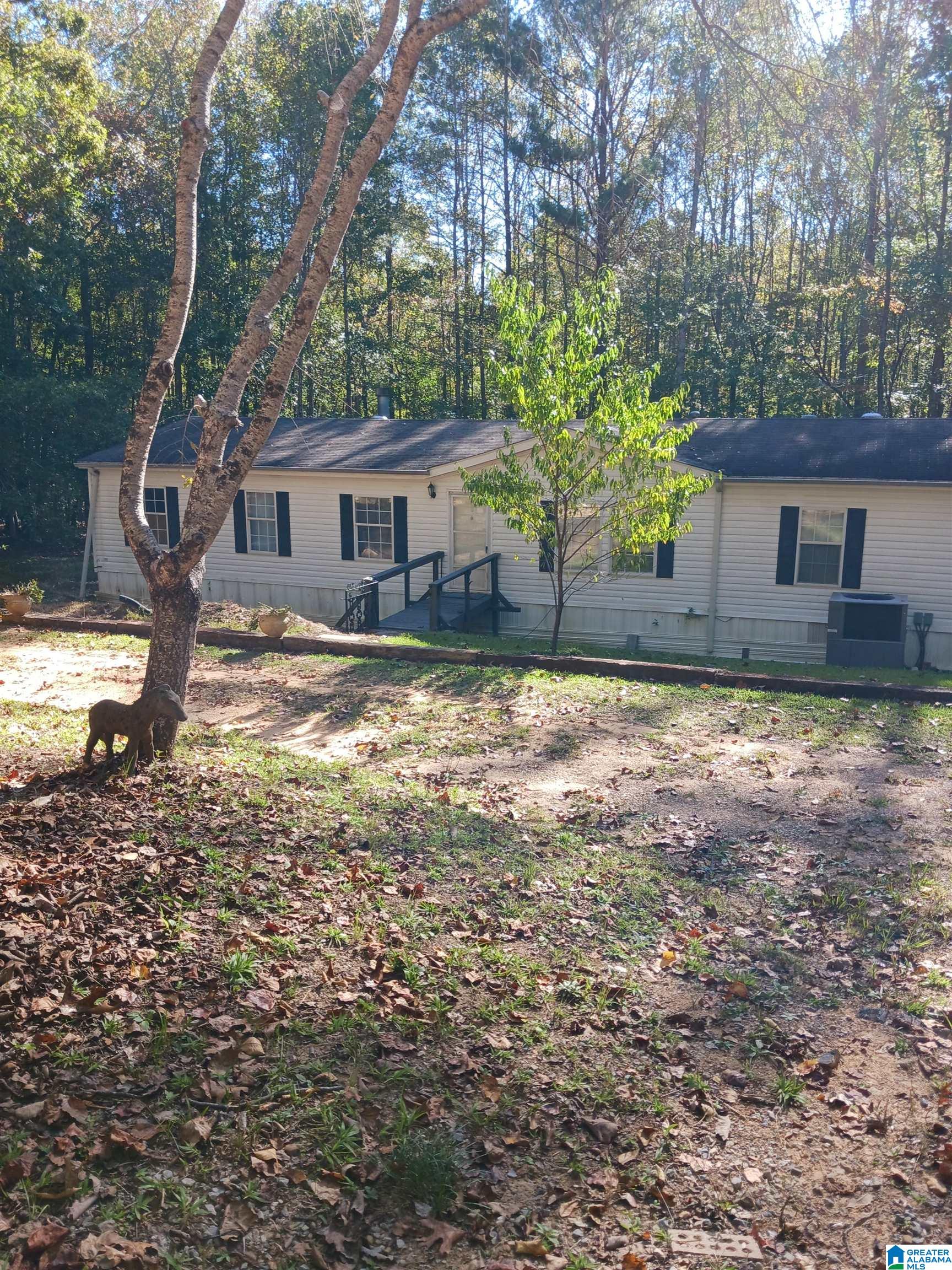 Homes for sale in Odenville, AL | 115 Country Living Circle, Odenville, AL 35120 | MLS# 21434957