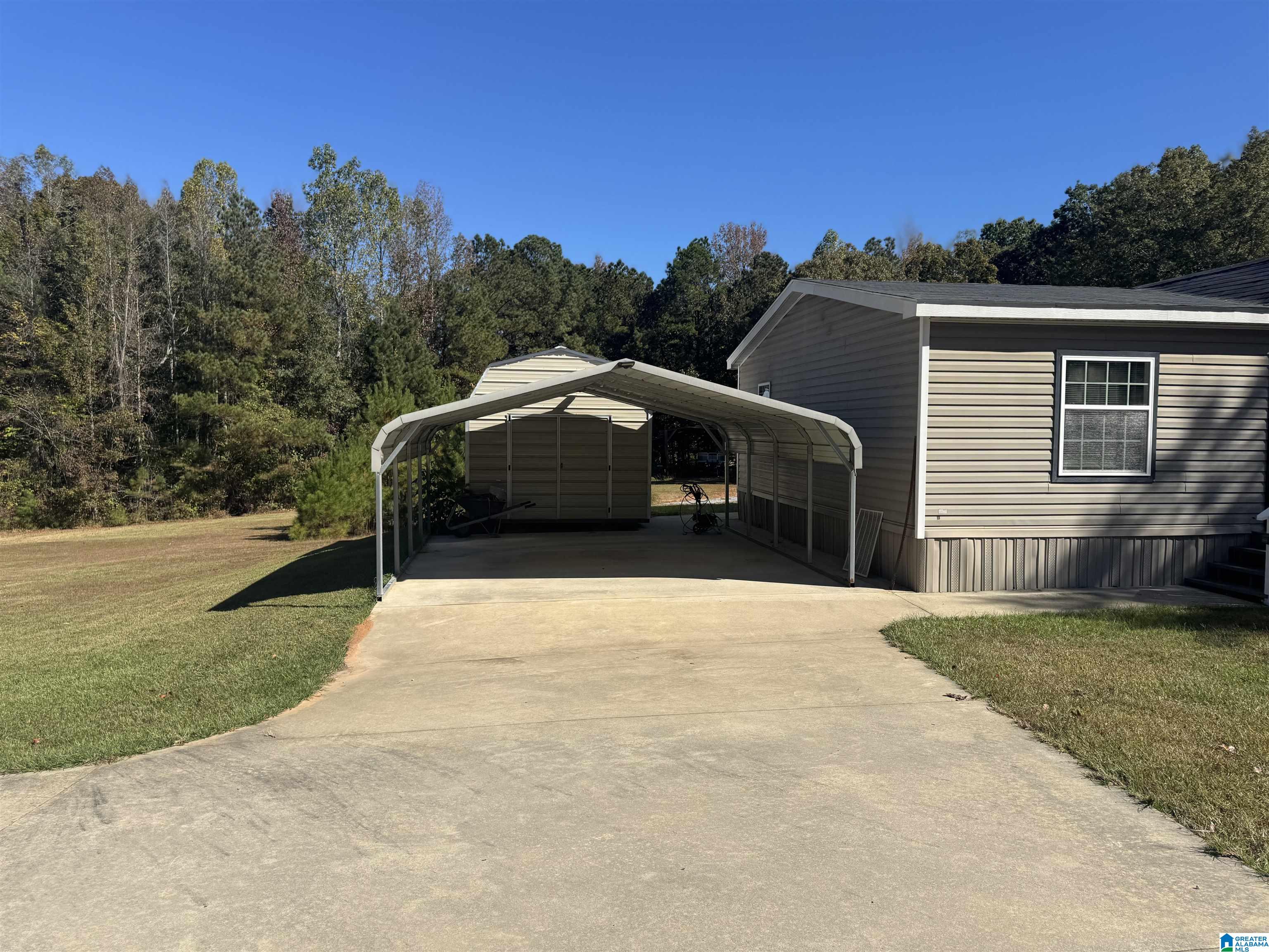 Homes for sale in Roanoke, AL | 192 Cody Road, Roanoke, AL 36274 | MLS# 21435004