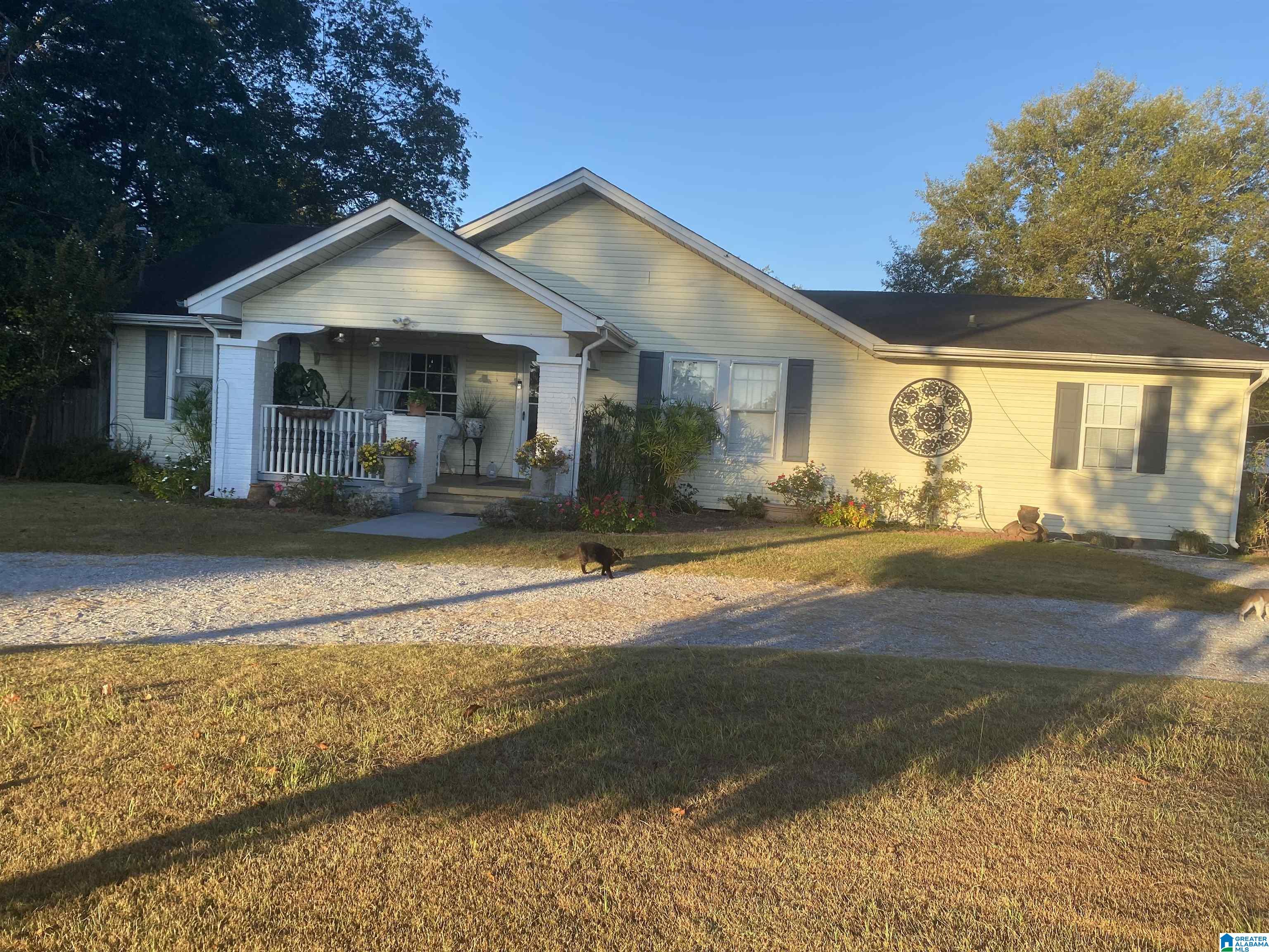 Homes for sale in Clanton, AL | 1705 Fulmer Dr, Clanton, AL 35045 | MLS# 21435018