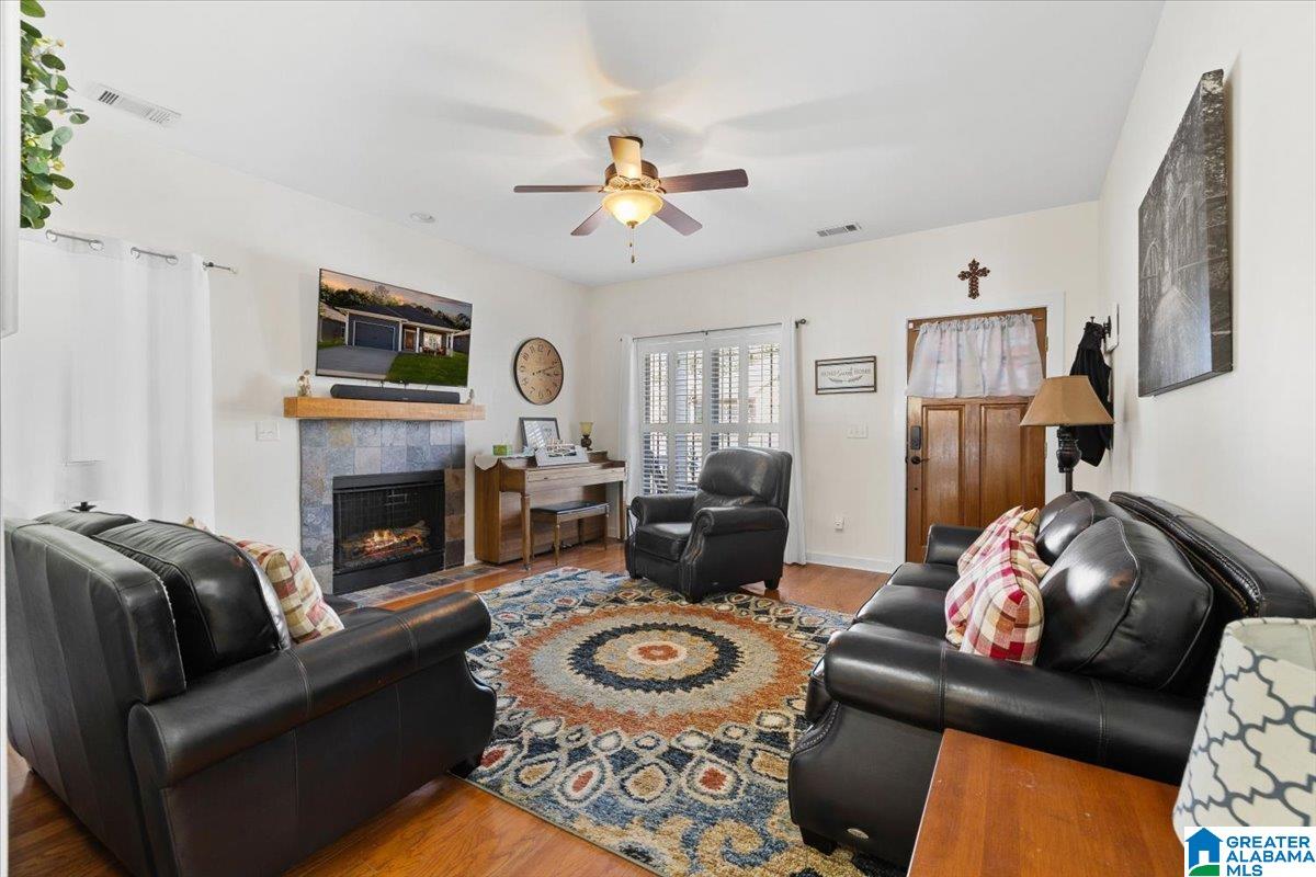 Homes for sale in Odenville, AL | 532 Kincaid Cove Lane, Odenville, AL 35120 | MLS# 21435095