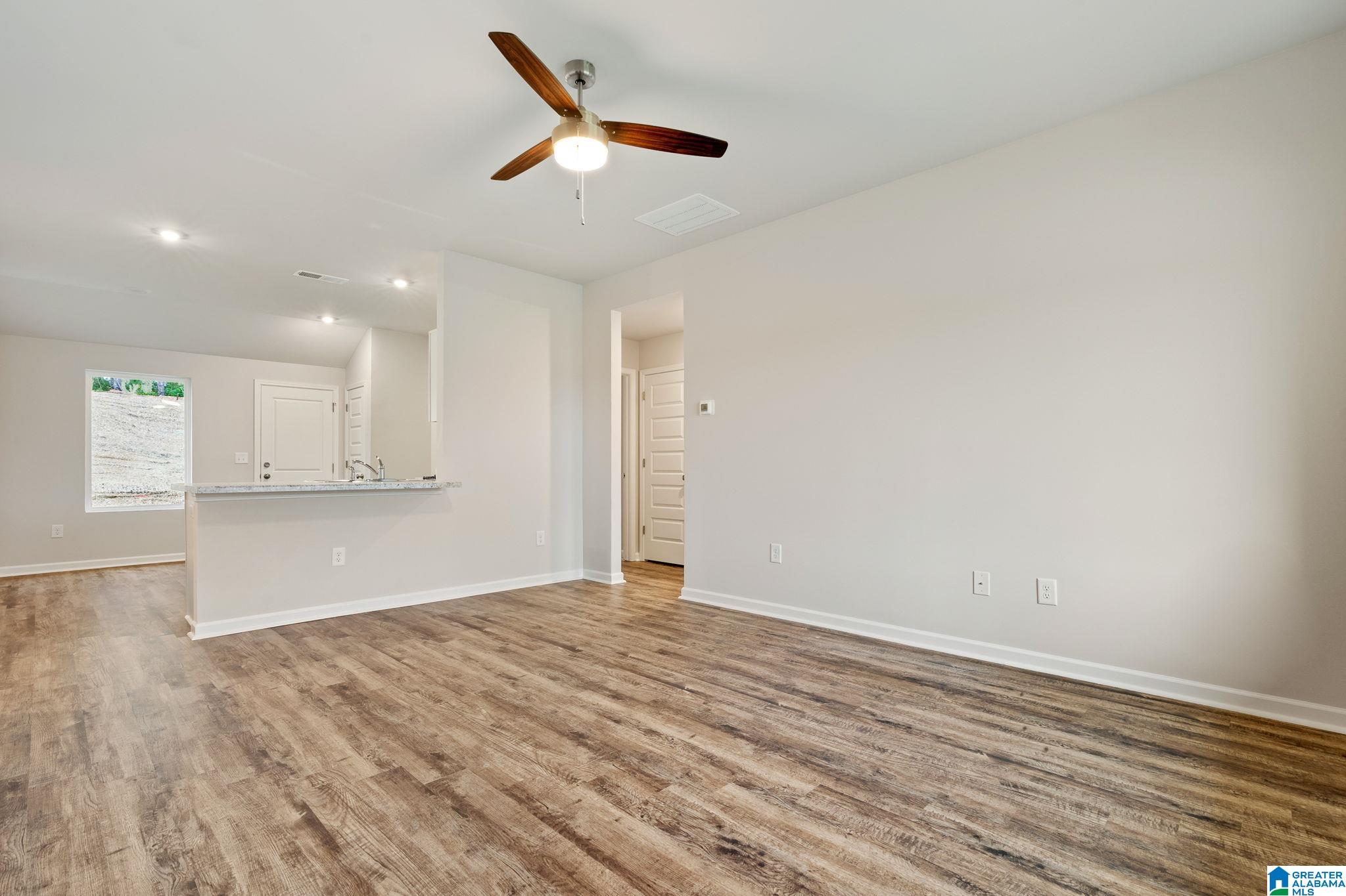 Homes for sale in Calera, AL | 609 Klynes Dr, Calera, AL 35040 | MLS# 21435101