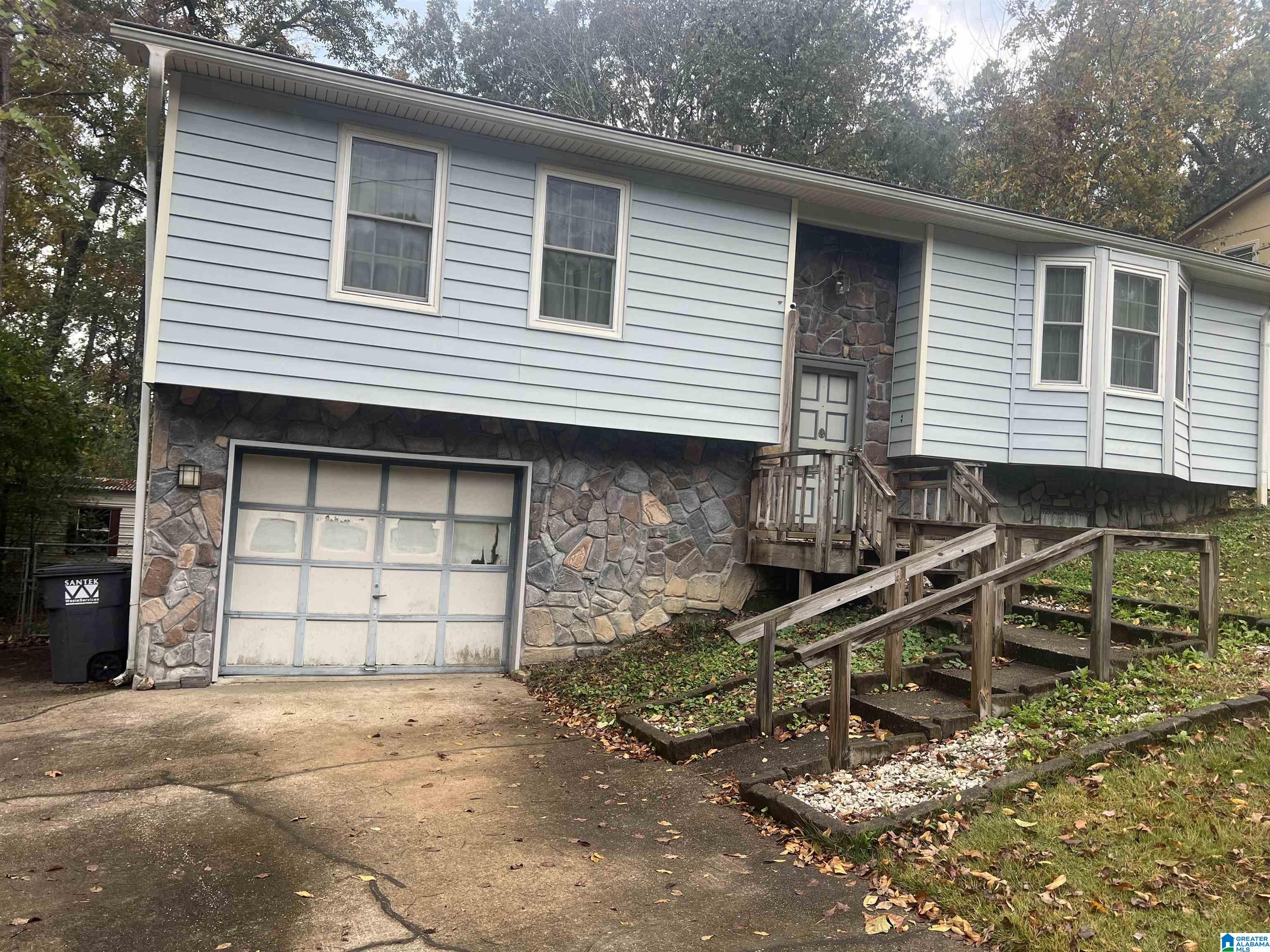 Homes for sale in Pinson, AL | 5837 Cheryl Dr, Pinson, AL 35126 | MLS# 21435154