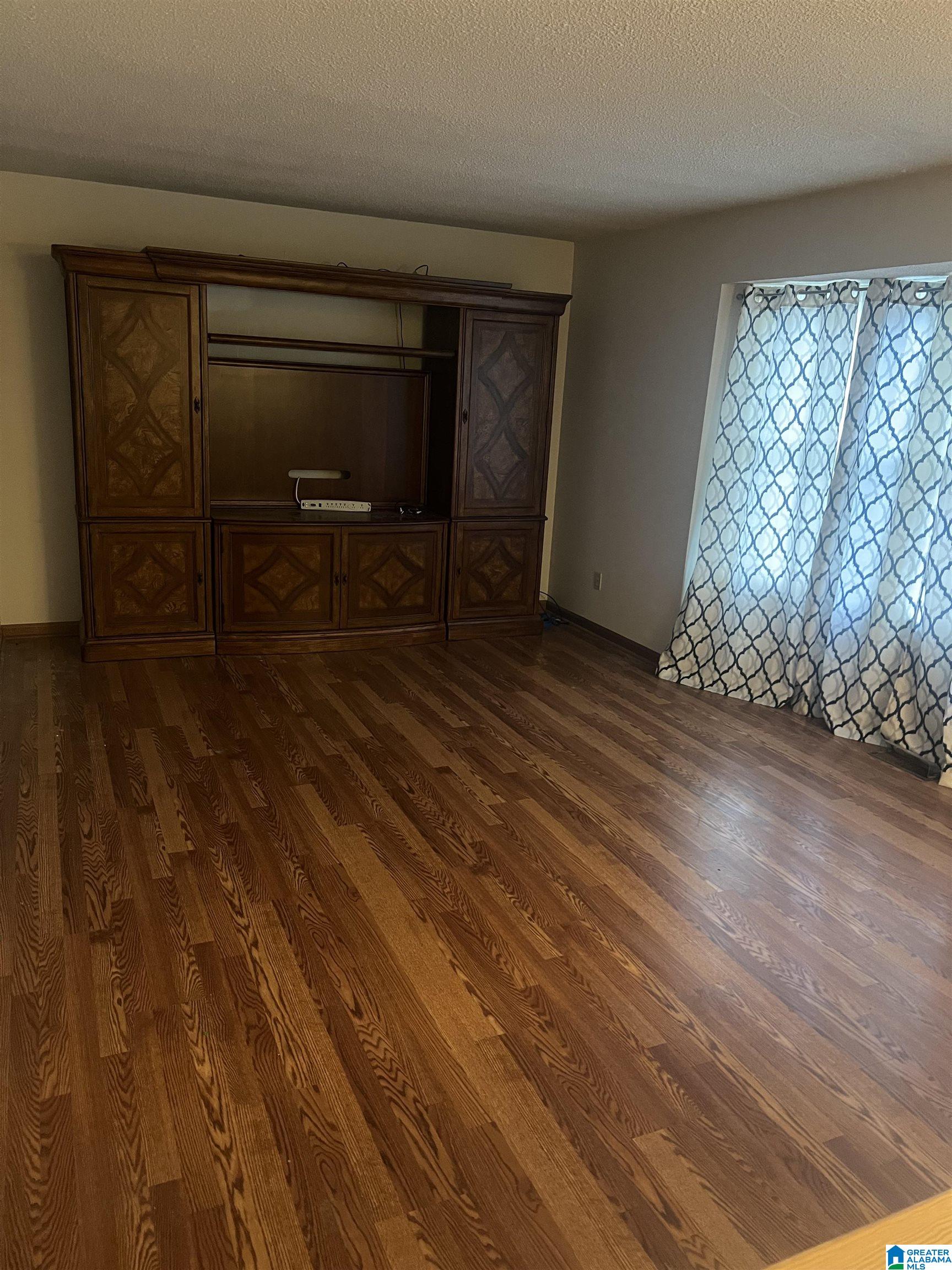 Homes for sale in Pinson, AL | 5837 Cheryl Dr, Pinson, AL 35126 | MLS# 21435154