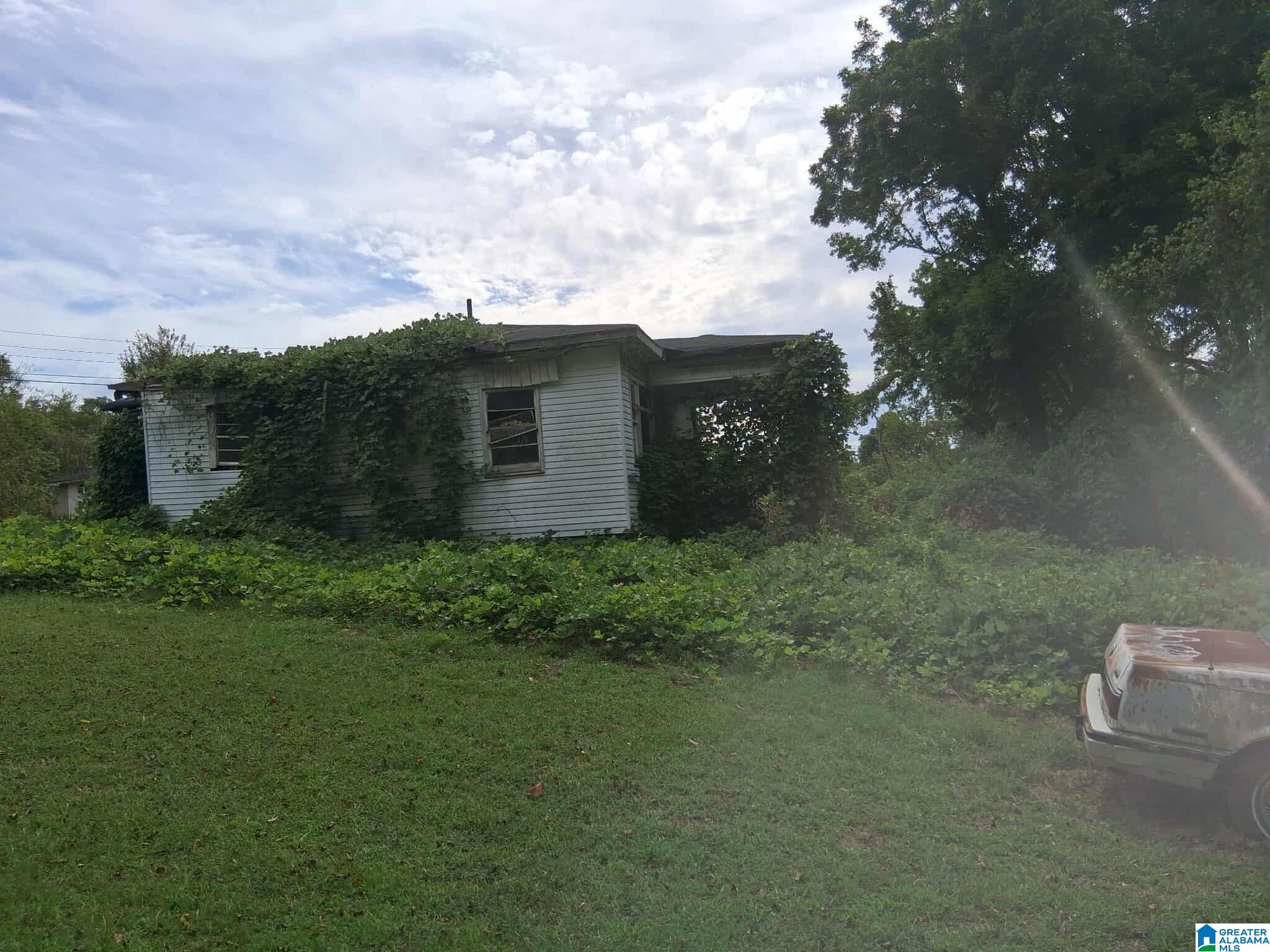 Homes for sale in Bessemer, AL | 5412 Circle Avenue, Bessemer, AL 35020 | MLS# 21435234