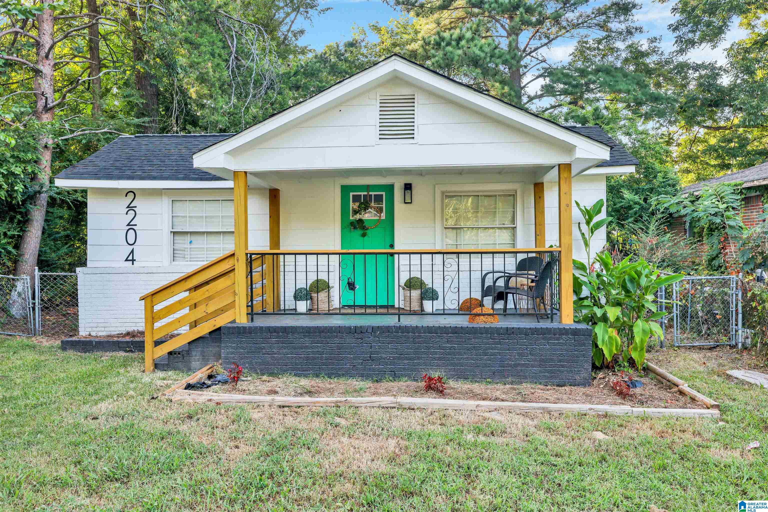 Homes for sale in Irondale, AL | 2204 2nd Avenue, Irondale, AL 35210 | MLS# 21435341