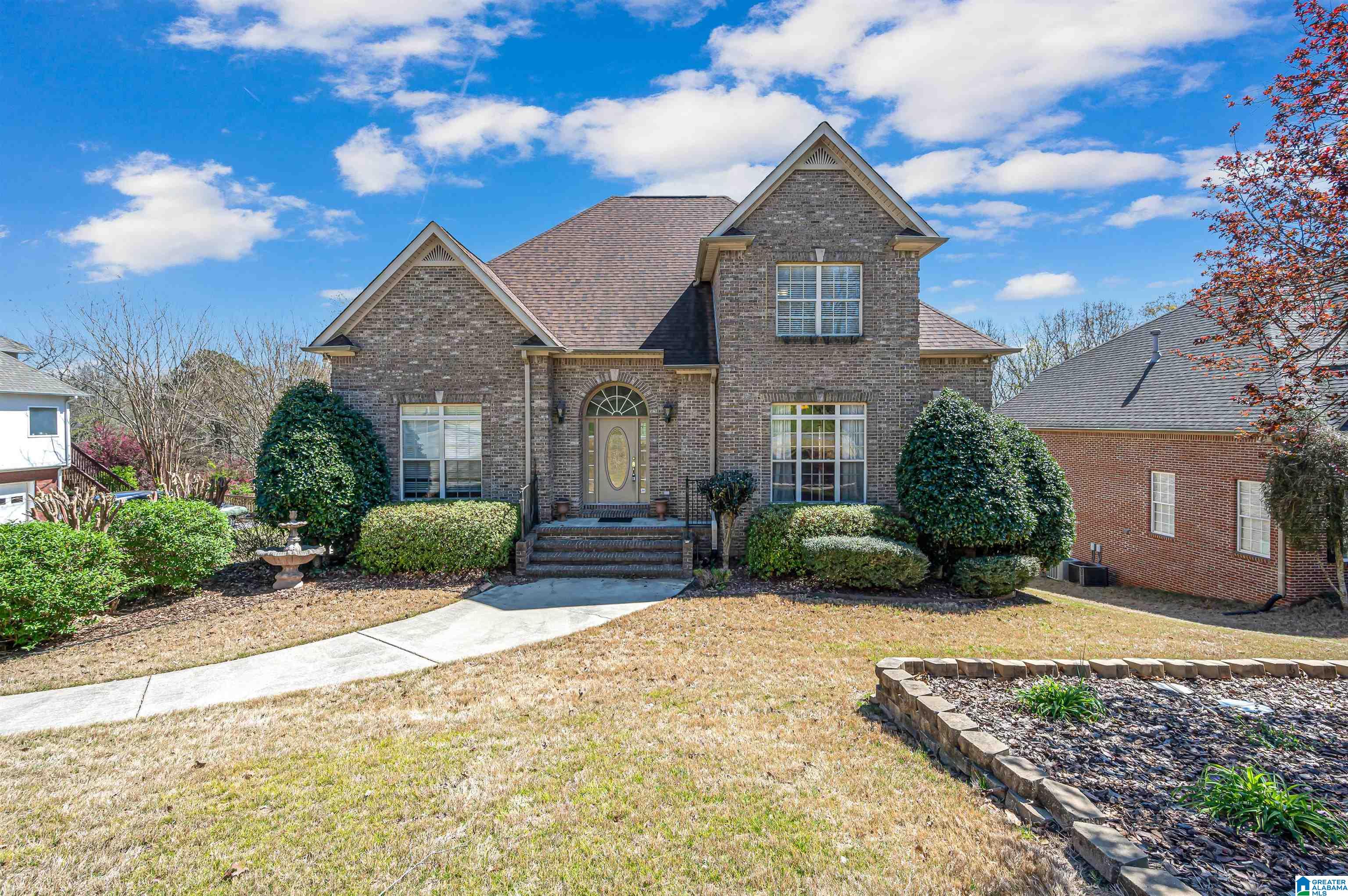 1662 OAK PARK LANE