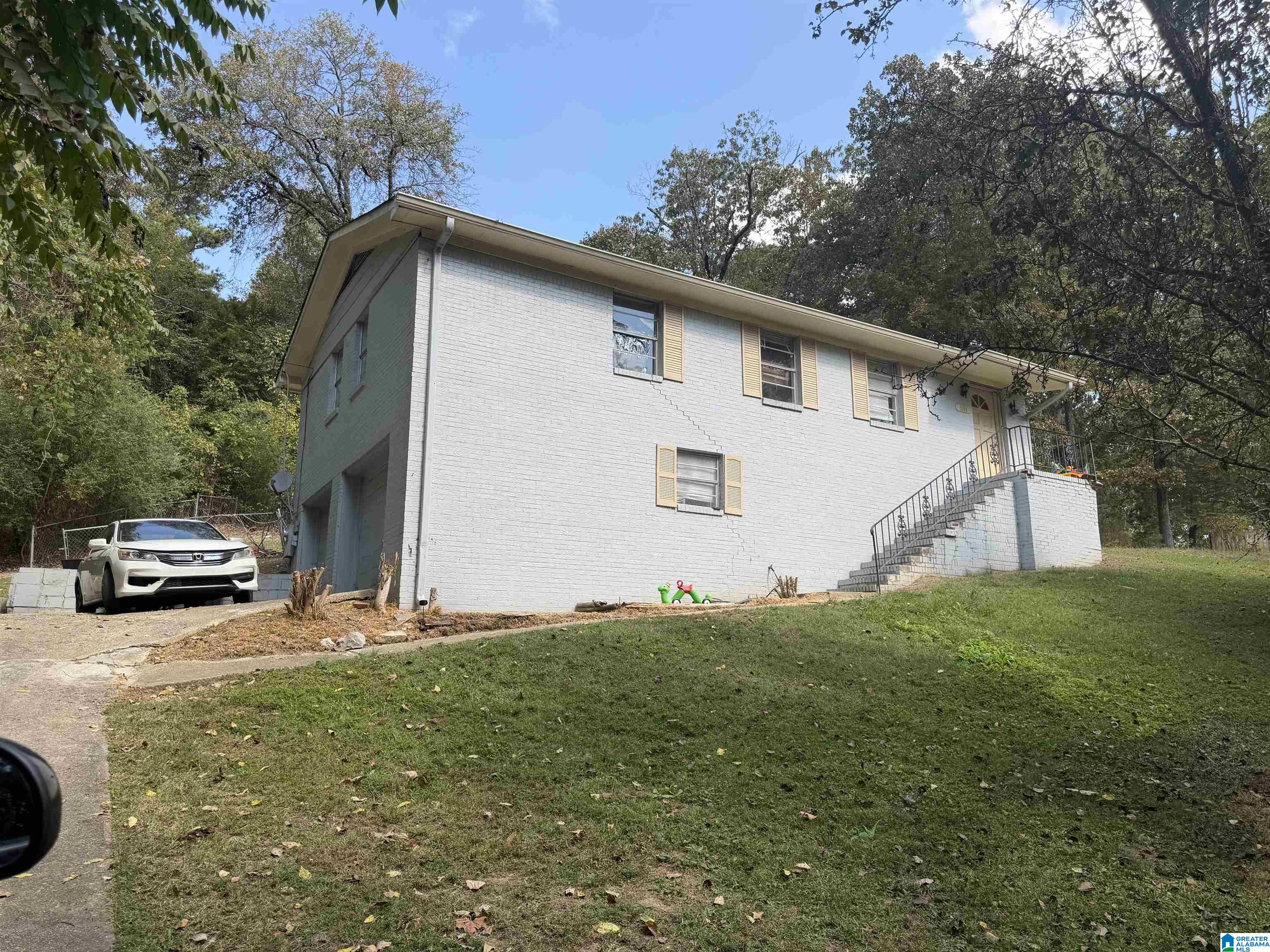 Homes for sale in Leeds, AL | 6696 June Avenue, Leeds, AL 35094 | MLS# 21435552