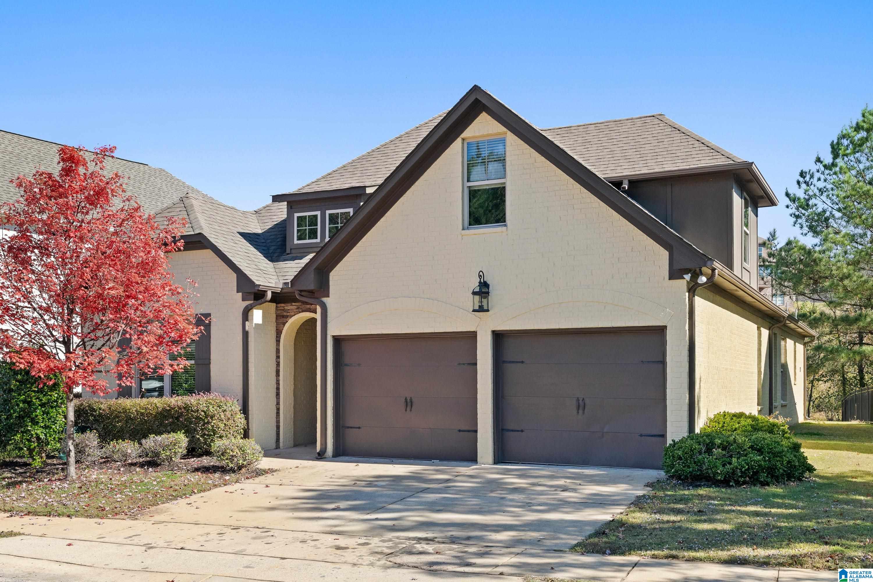 Homes for sale in Hoover, AL | 5850 Water Point Lane, Hoover, AL 35244 | MLS# 21435555