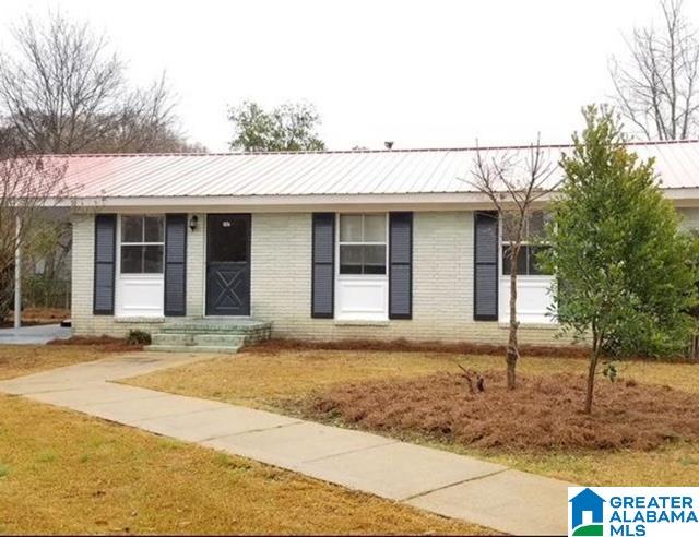 Homes for sale in Talladega, AL | 107 Woodland Dr, Talladega, AL 35160 | MLS# 21435593