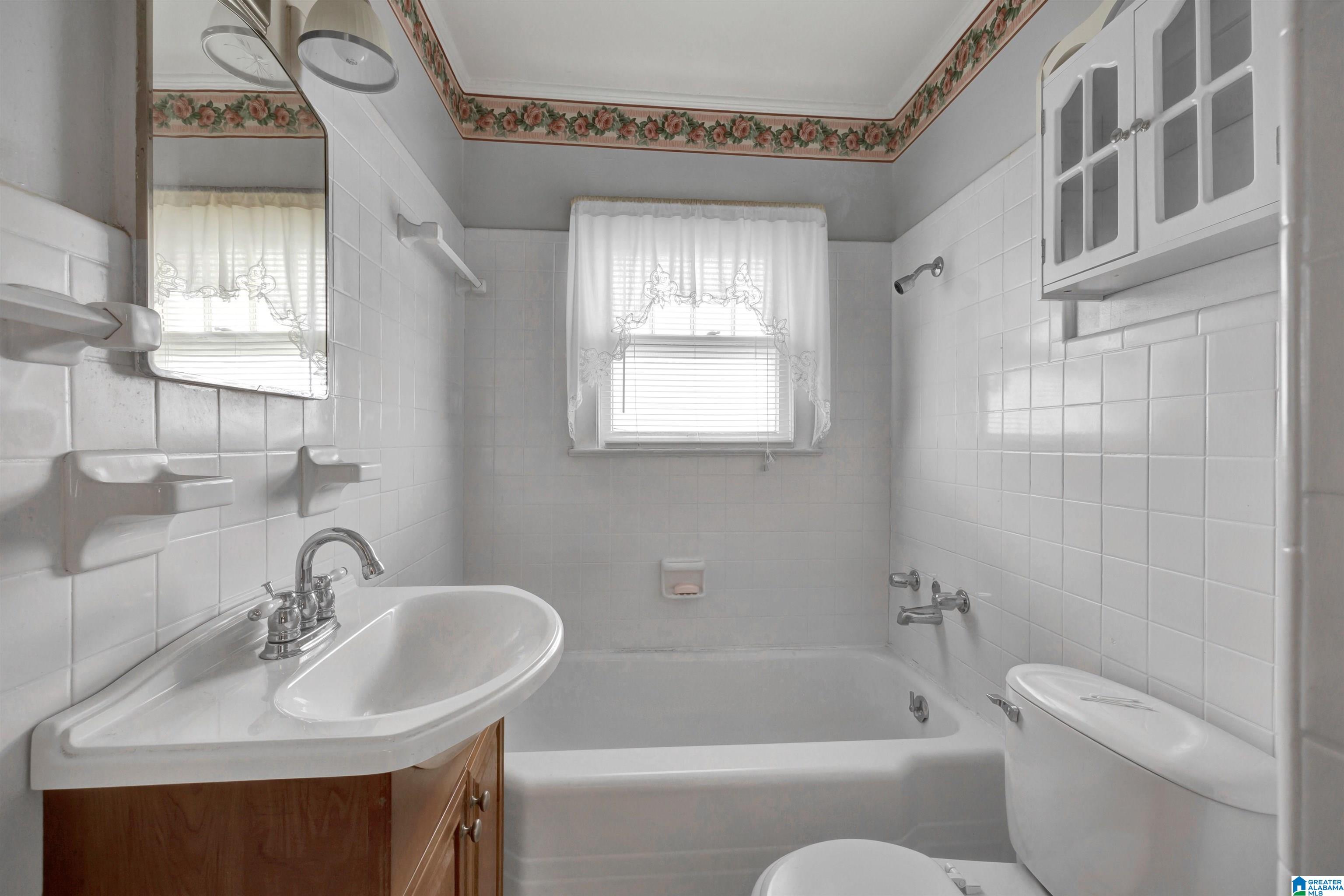 Homes for sale in Tarrant, AL | 2046 East Lake Boulevard, Tarrant, AL 35217 | MLS# 21435667