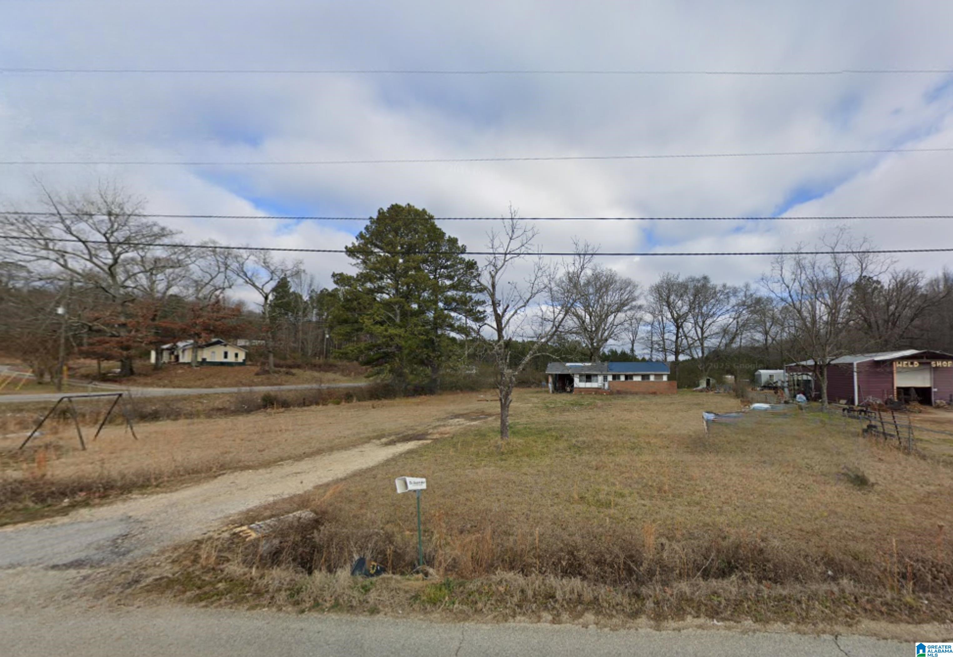 Homes for sale in Anniston, AL | 2033 Winchester Road, Anniston, AL 36201 | MLS# 21435731