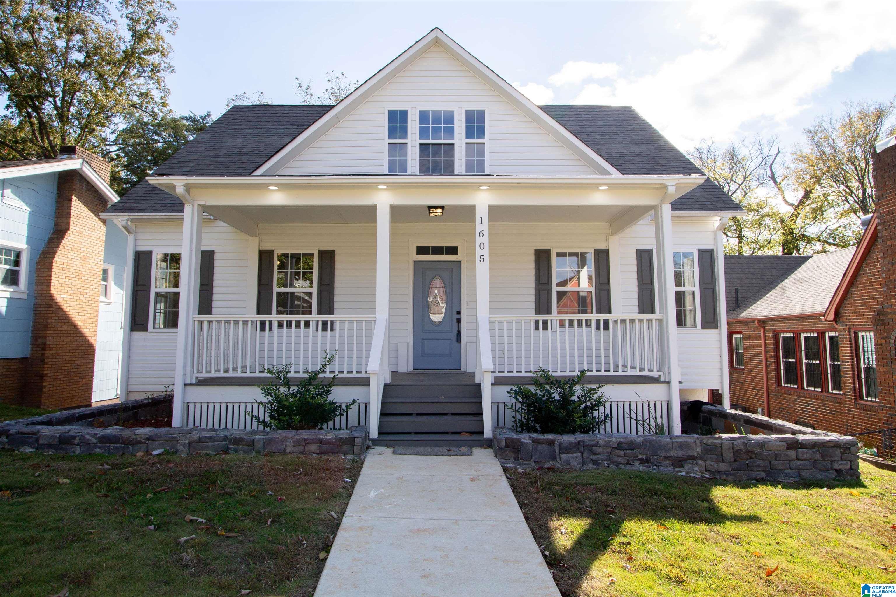 Homes for sale in Birmingham, AL | 1605 43Rd Street, Birmingham, AL 35208 | MLS# 21435891