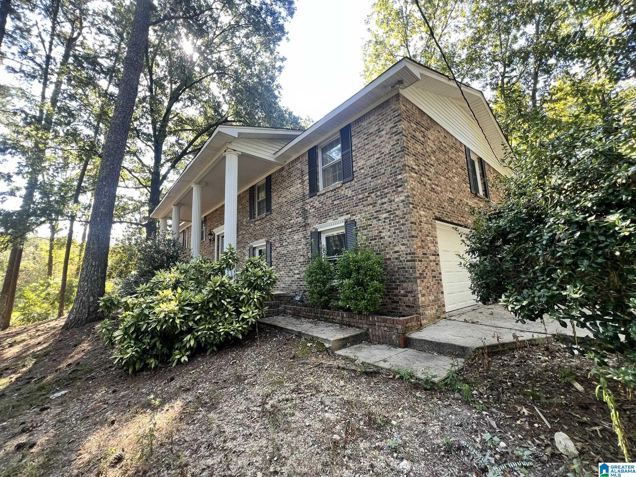 Homes for sale in Glencoe, AL | 516 Davis Dr, Glencoe, AL 35905 | MLS# 21435906