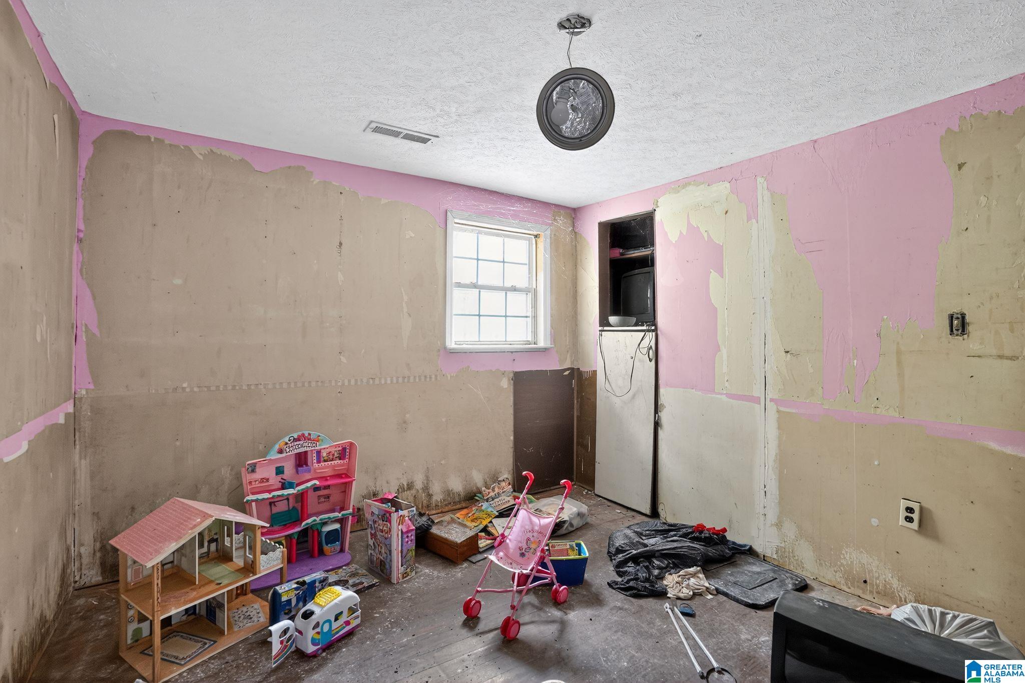 Homes for sale in Munford, AL | 1119 Woolfolk Road, Munford, AL 36268 | MLS# 21436119