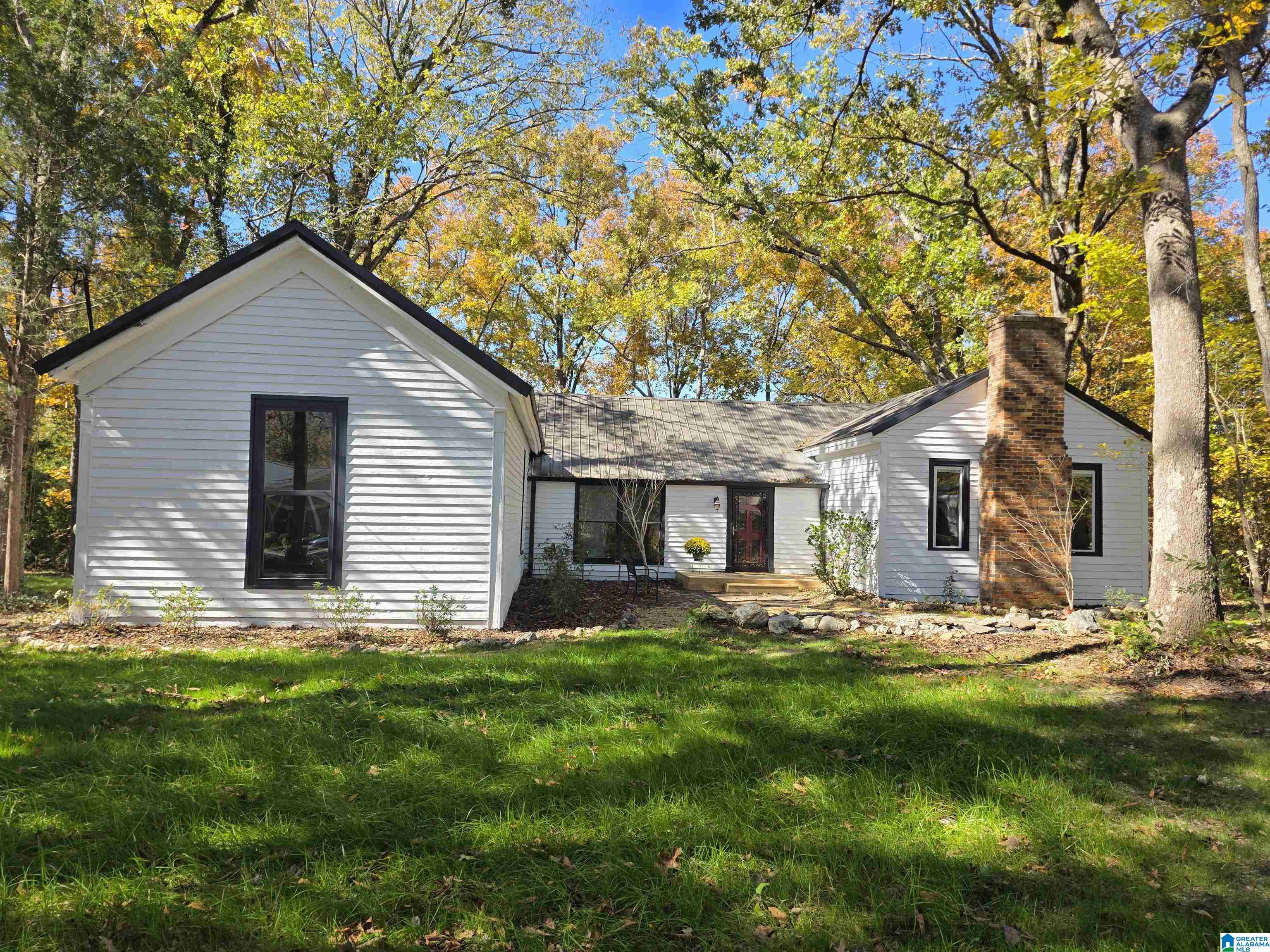 Homes for sale in Jacksonville, AL | 1103 7th Avenue Ne, Jacksonville, AL 36265 | MLS# 21436124