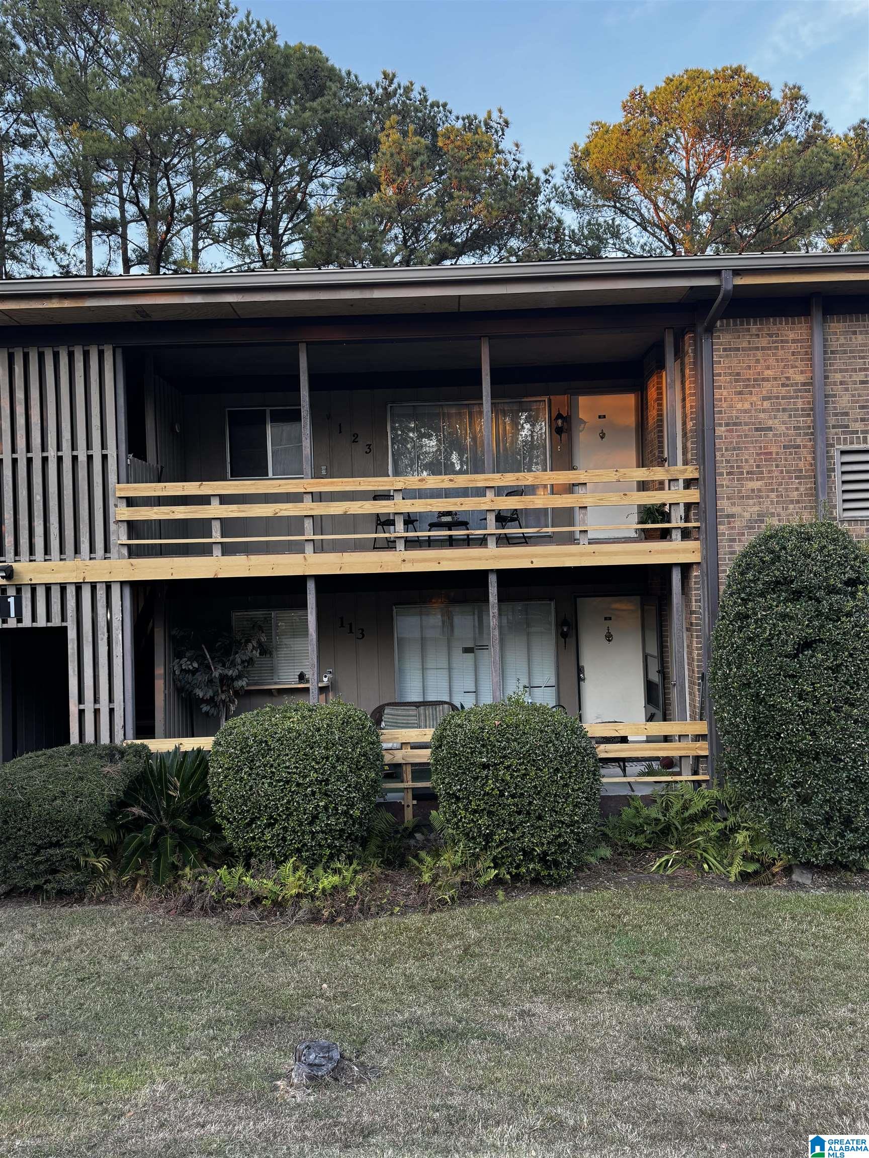 Homes for sale in Hoover, AL | 3101 Lorna Road #123, Hoover, AL 35216 | MLS# 21436138