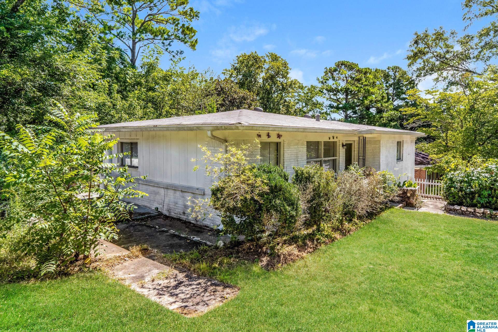 Homes for sale in Birmingham, AL | 1317 Hatfield Lane, Birmingham, AL 35215 | MLS# 21436149