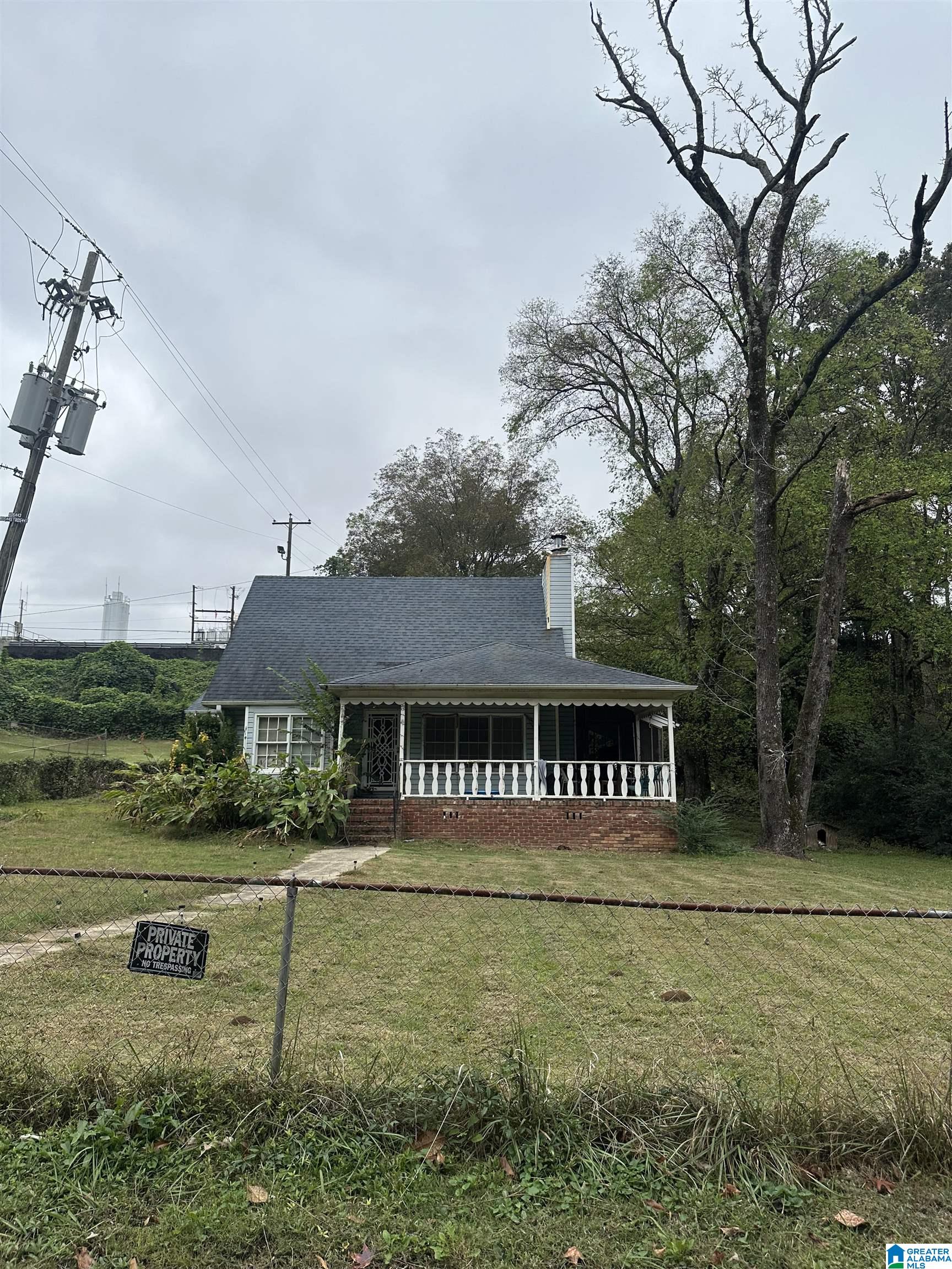 Homes for sale in Tarrant, AL | 1012 Birmingham Street, Tarrant, AL 35217 | MLS# 21436409