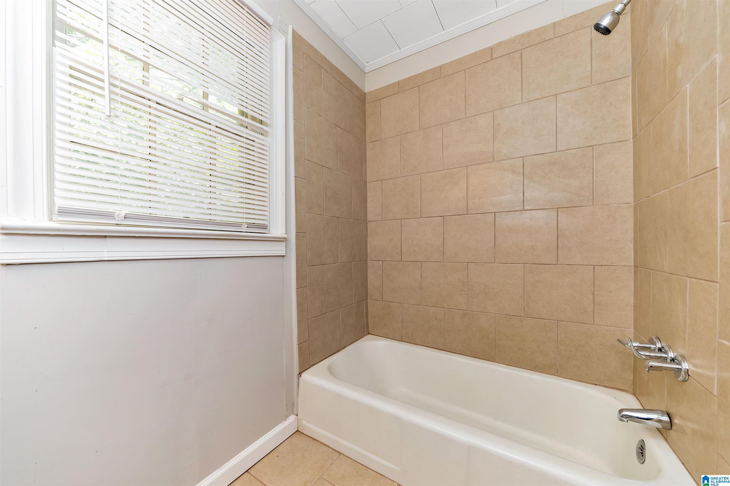 Homes for sale in Jasper, AL | 707 Highland Avenue, Jasper, AL 35501 | MLS# 21436459