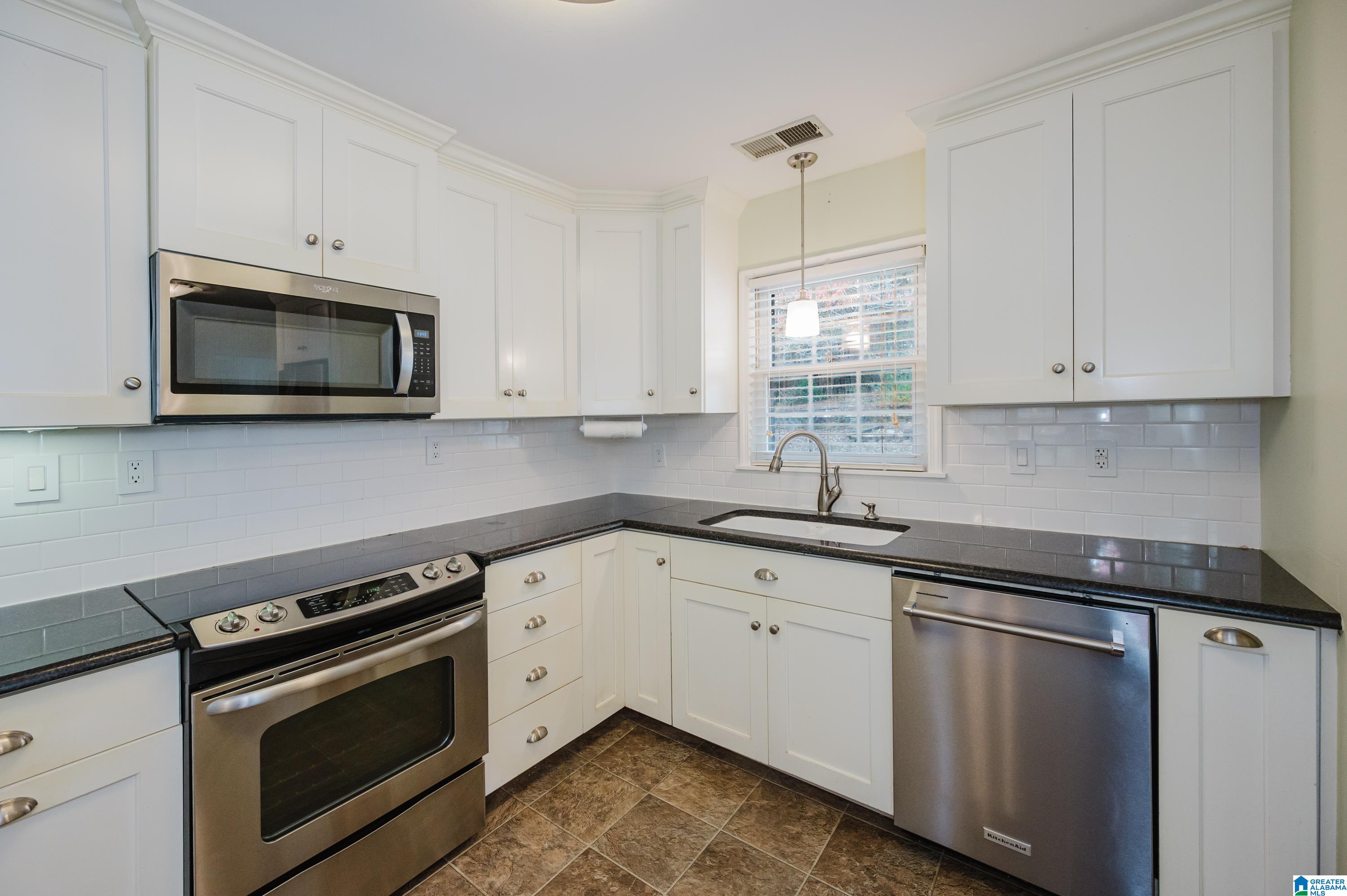 Homes for sale in Mount Olive, AL | 1864 Kelly Loop Road, Mount Olive, AL 35117 | MLS# 21436573