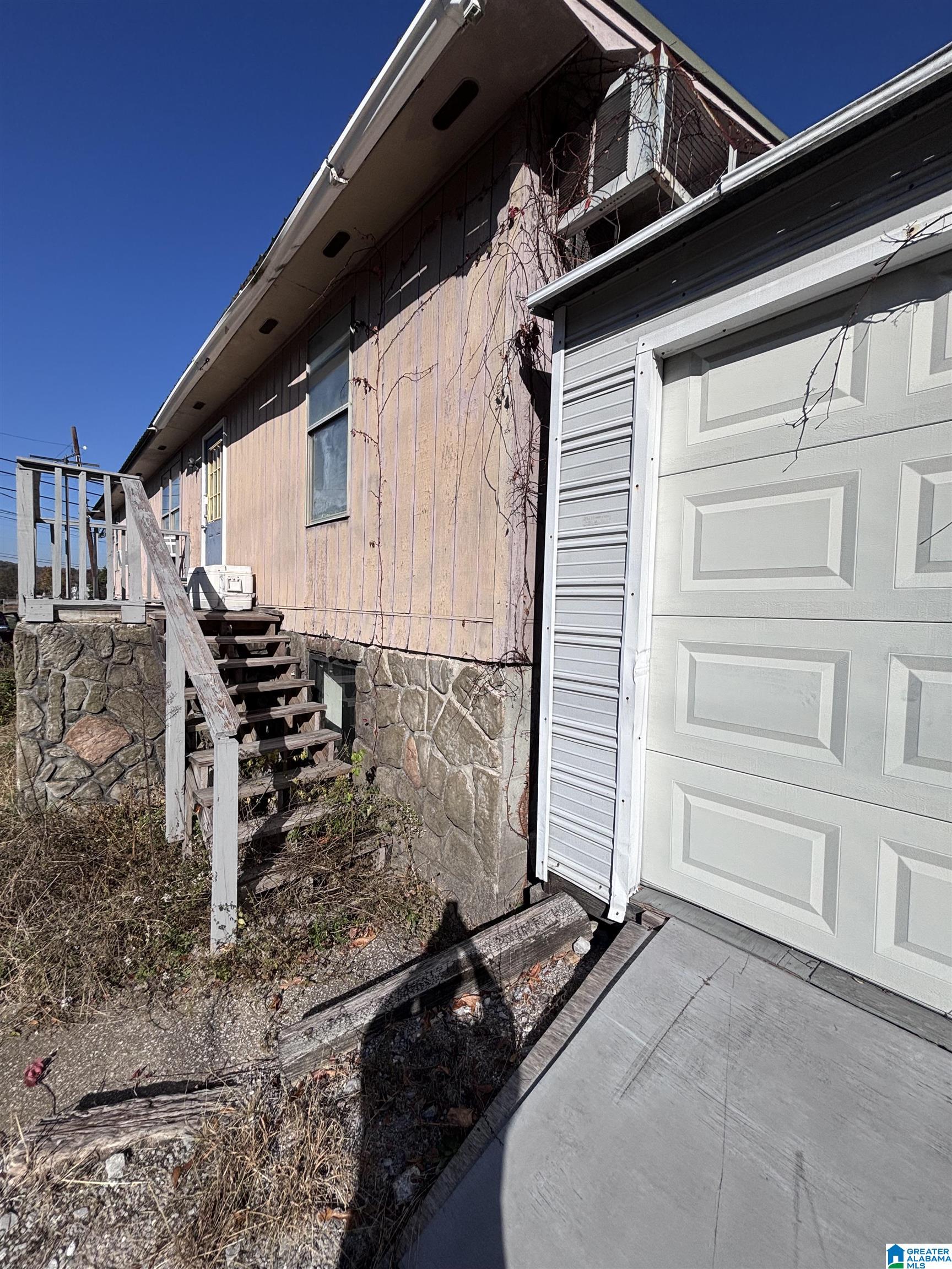 Homes for sale in Pelham, AL | 3459 Pelham Parkway, Pelham, AL 35124 | MLS# 21436742