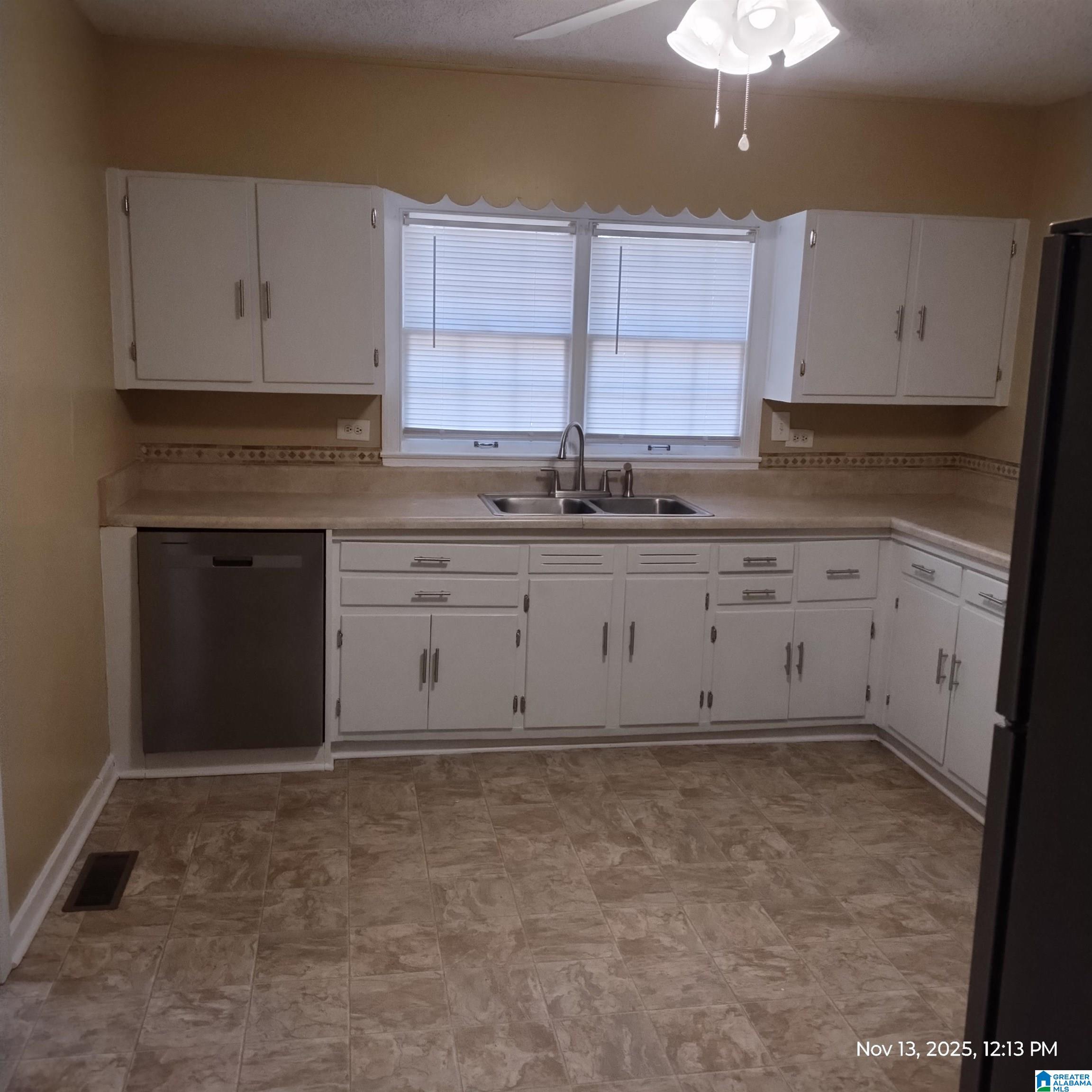 Homes for sale in Hueytown, AL | 108 Westbrook Road, Hueytown, AL 35023 | MLS# 21436860