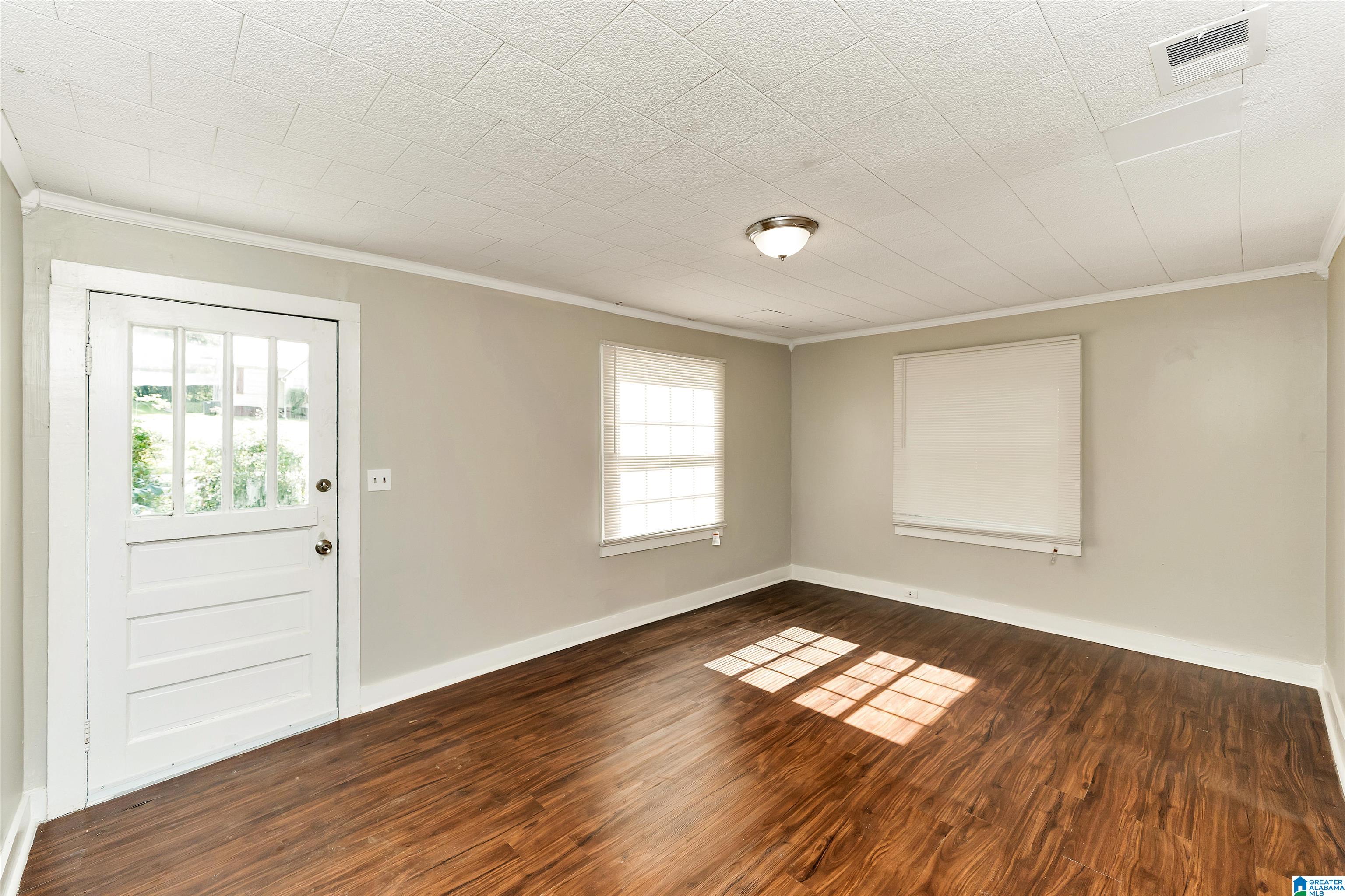 Homes for sale in Jasper, AL | 1506 Gamble Avenue, Jasper, AL 35501 | MLS# 21437057