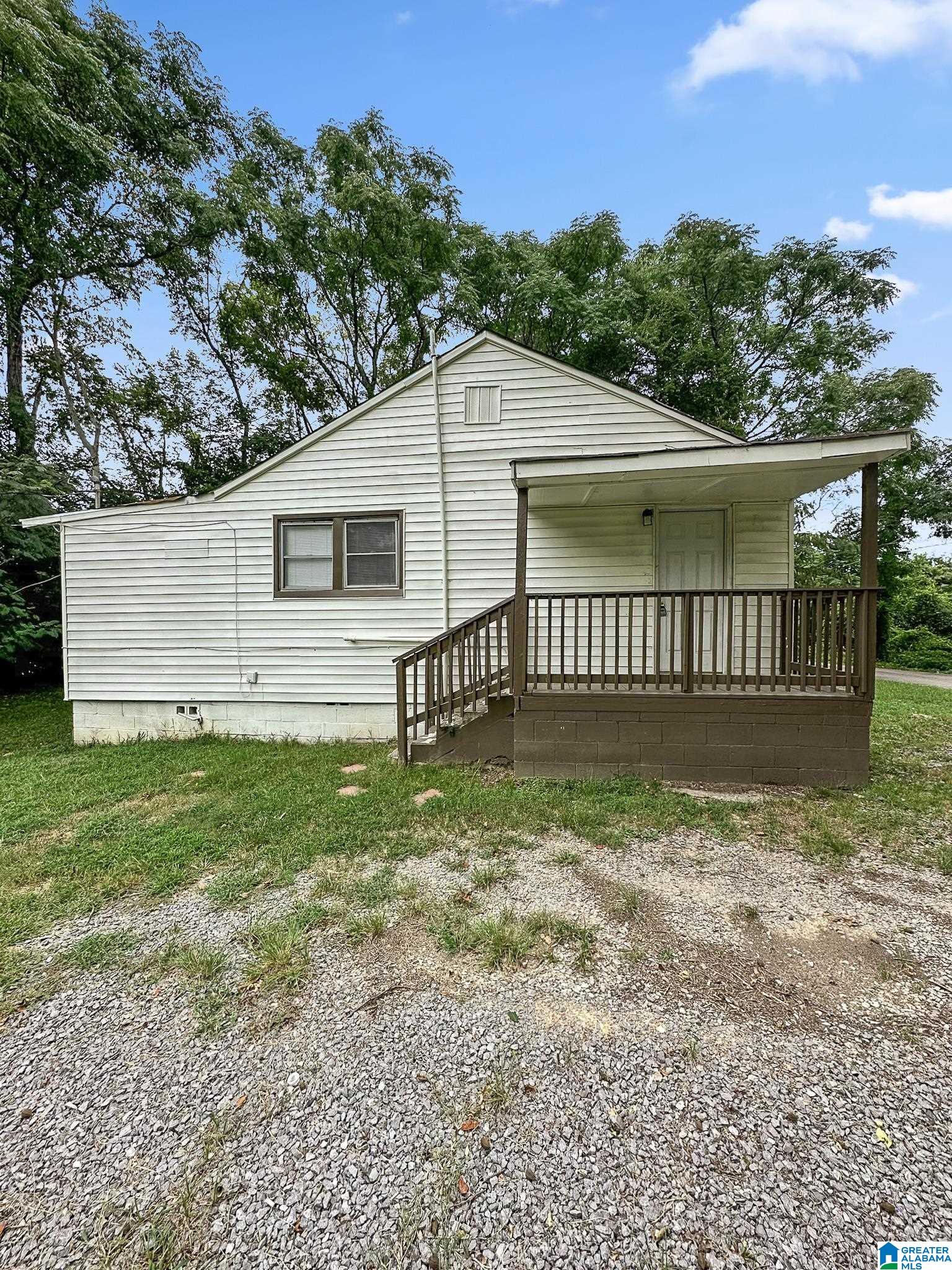 Homes for sale in Adamsville, AL | 204 Garth Dr, Adamsville, AL 35005 | MLS# 21437100
