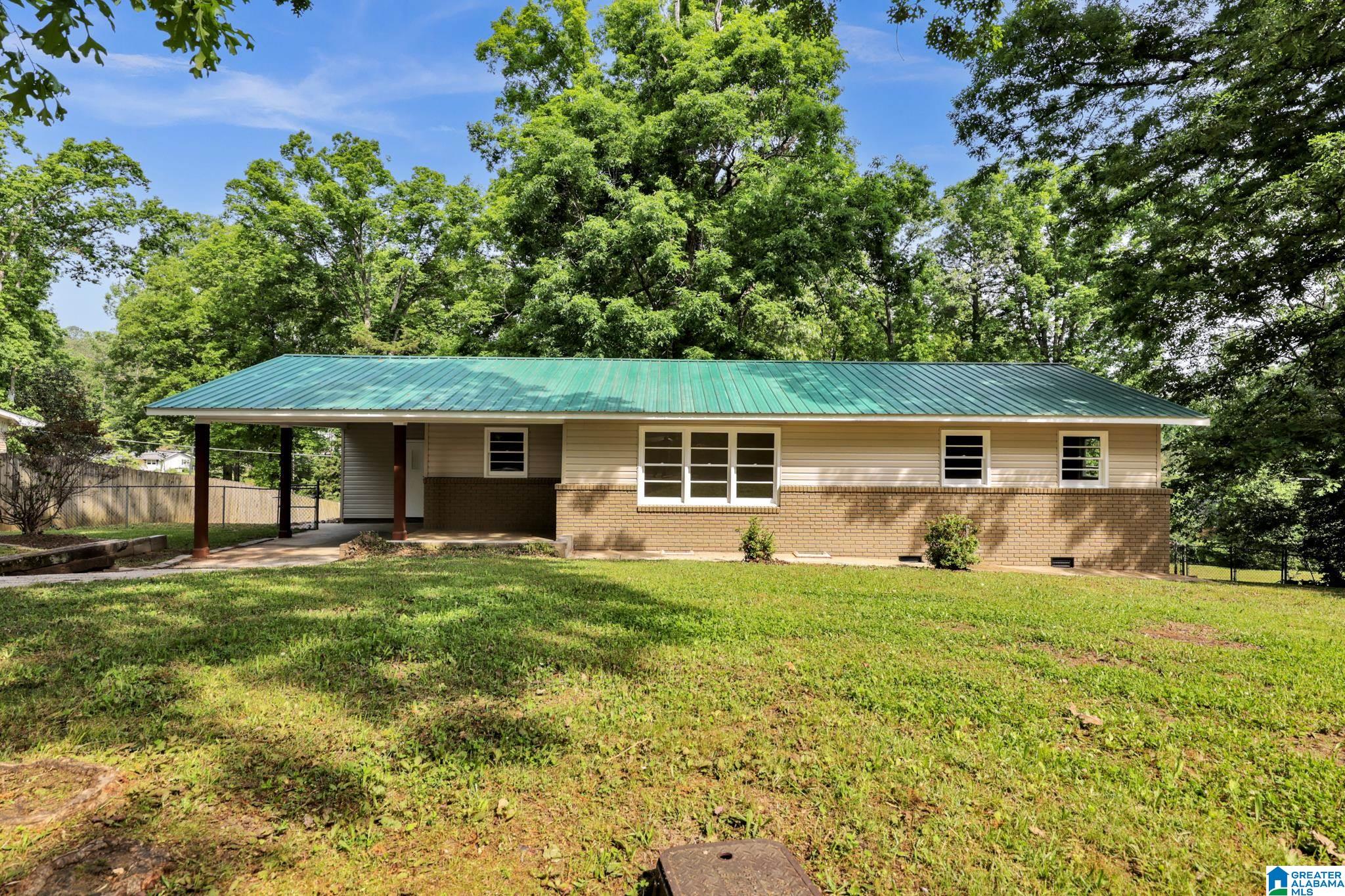 Homes for sale in Weaver, AL | 829 Woodlock Lane, Weaver, AL 36277 | MLS# 21437107