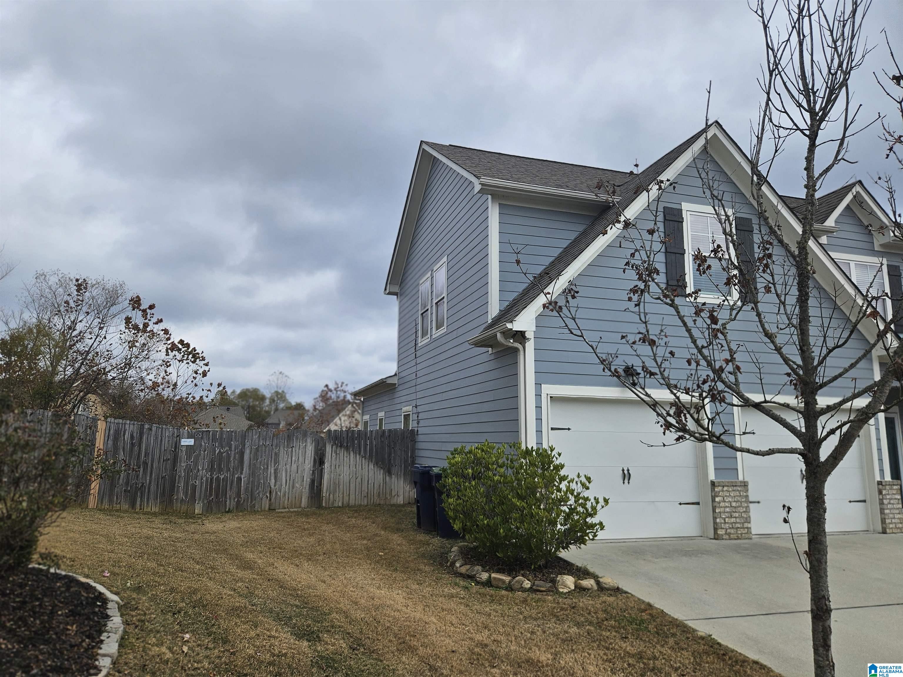 Homes for sale in Alabaster, AL | 225 Shelby Farms Bend, Alabaster, AL 35007 | MLS# 21437174