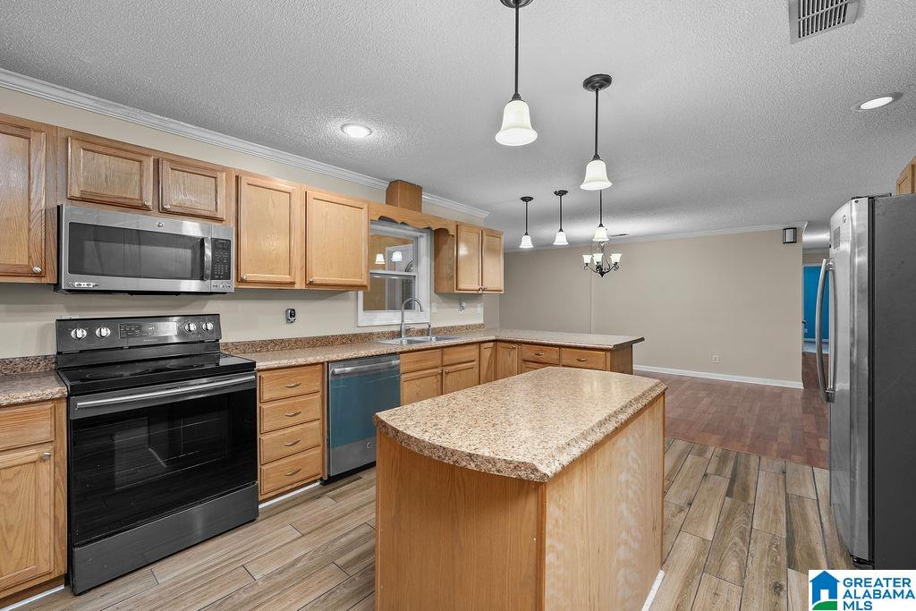 Homes for sale in Jasper, AL | 2366 N Walston Bridge Road, Jasper, AL 35504 | MLS# 21437215