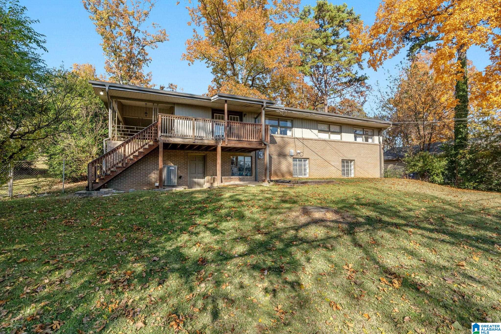 Homes for sale in Hoover, AL | 1305 Wayne Dr, Hoover, AL 35226 | MLS# 21437236