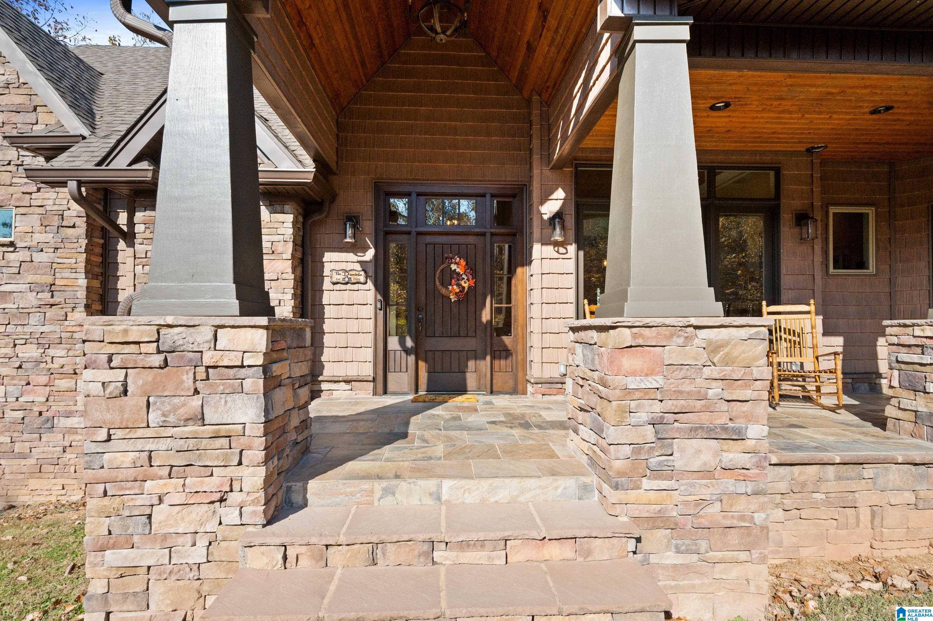 Homes for sale in Wilsonville, AL | 698 Fadora Dr, Wilsonville, AL 35186 | MLS# 21437354