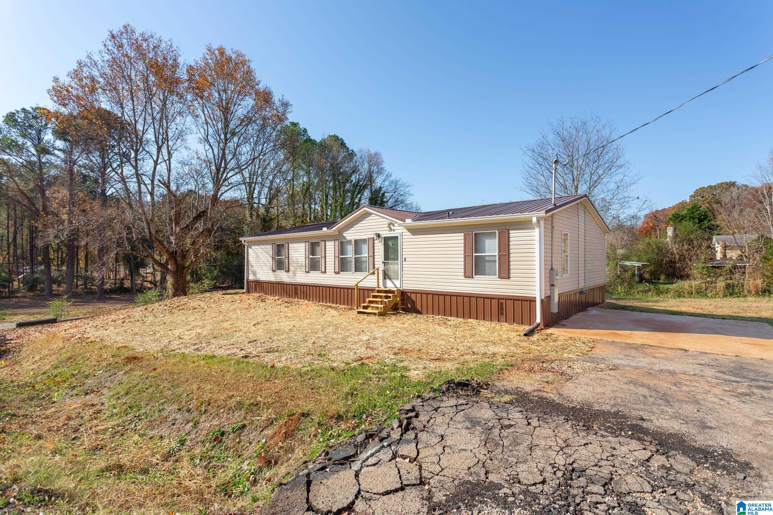 Homes for sale in Anniston, AL | 150 Carolyn Dr, Anniston, AL 36201 | MLS# 21437581