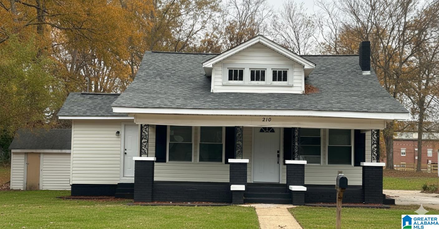 Homes for sale in Piedmont, AL | 210 Memorial Dr, Piedmont, AL 36272 | MLS# 21437624