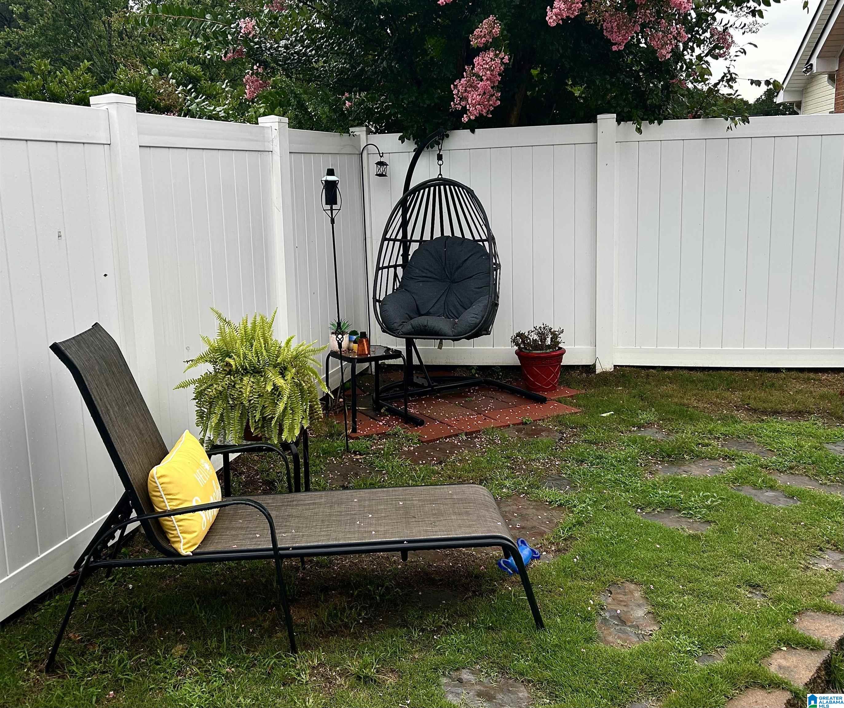 Homes for sale in Pelham, AL | 4027 Saddle Run Circle, Pelham, AL 35124 | MLS# 21437637