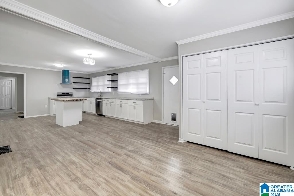 Homes for sale in Trussville, AL | 310 White Pine Street, Trussville, AL 35173 | MLS# 21437676