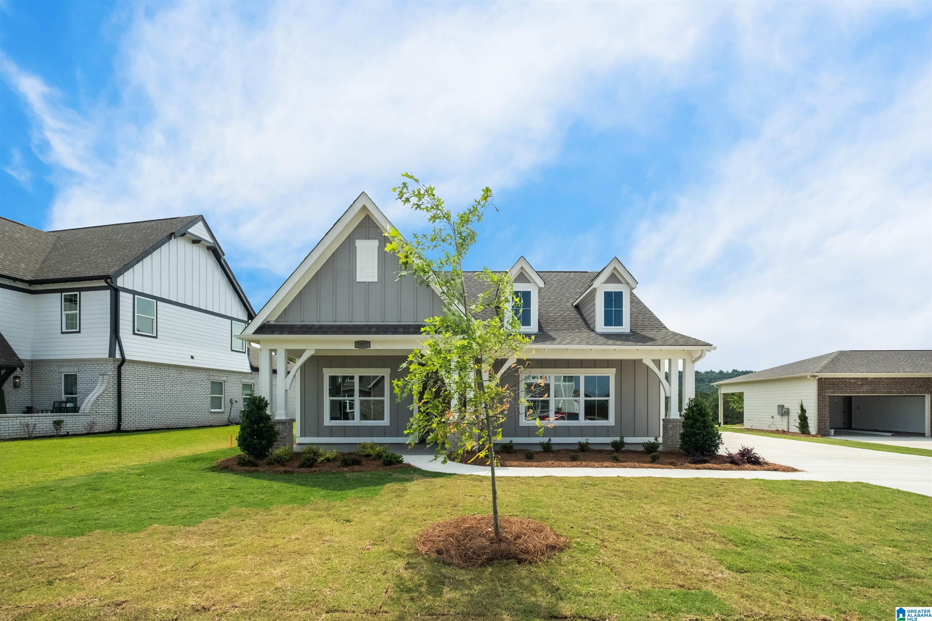 400 SIMMS LANDING