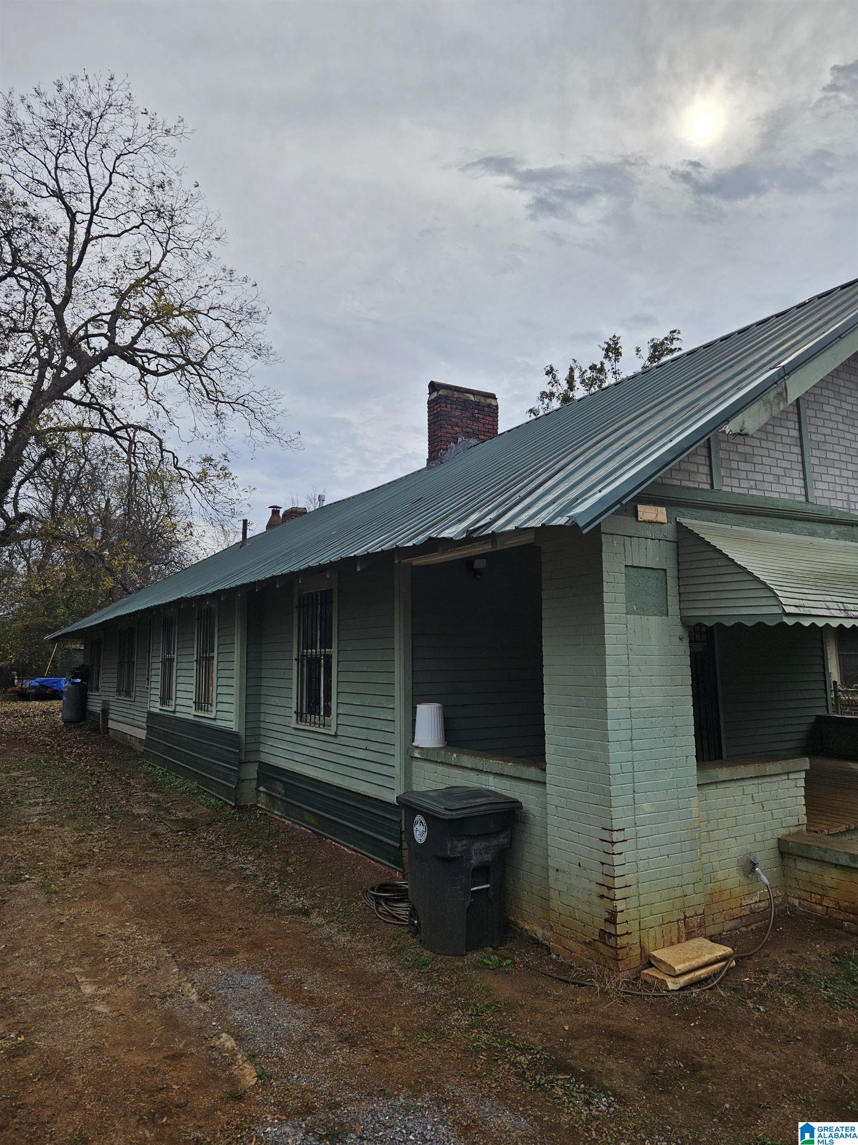 Homes for sale in Birmingham, AL | 1557 Cotton Avenue Sw, Birmingham, AL 35211 | MLS# 21437700