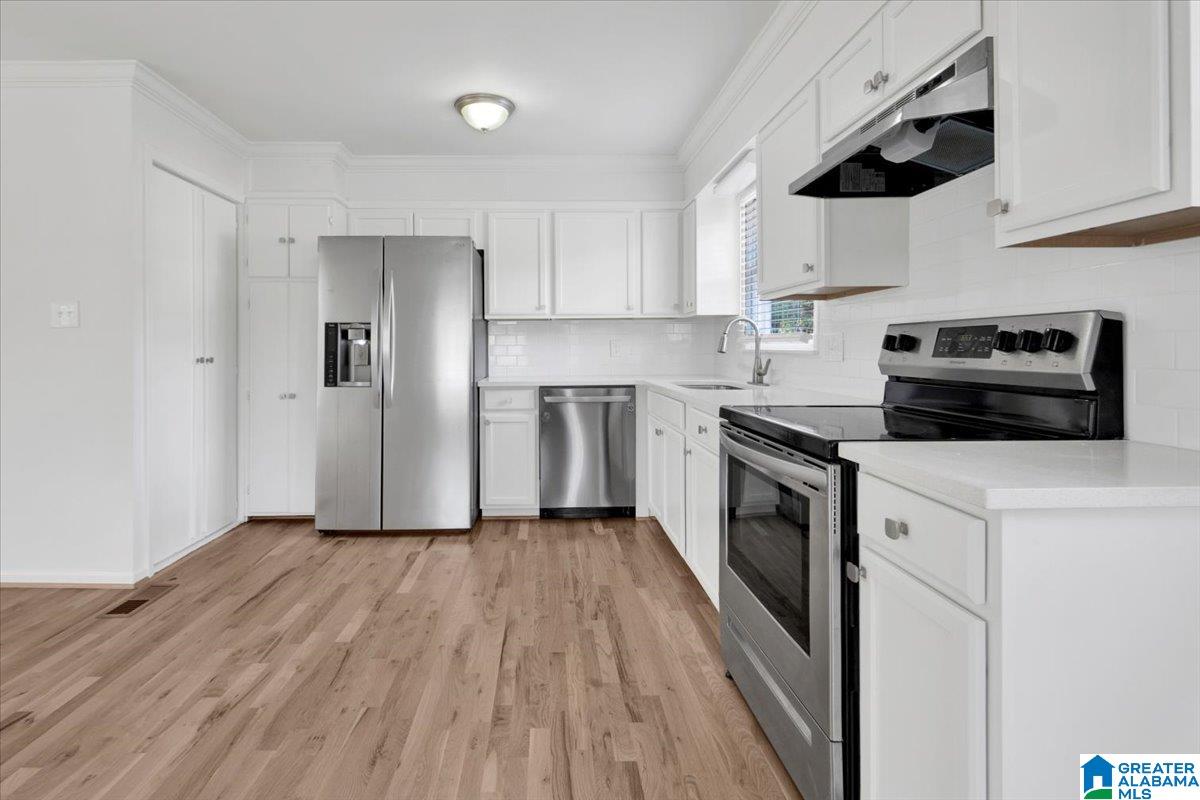 Homes for sale in Hoover, AL | 2174 Whiting Road, Hoover, AL 35216 | MLS# 21437741