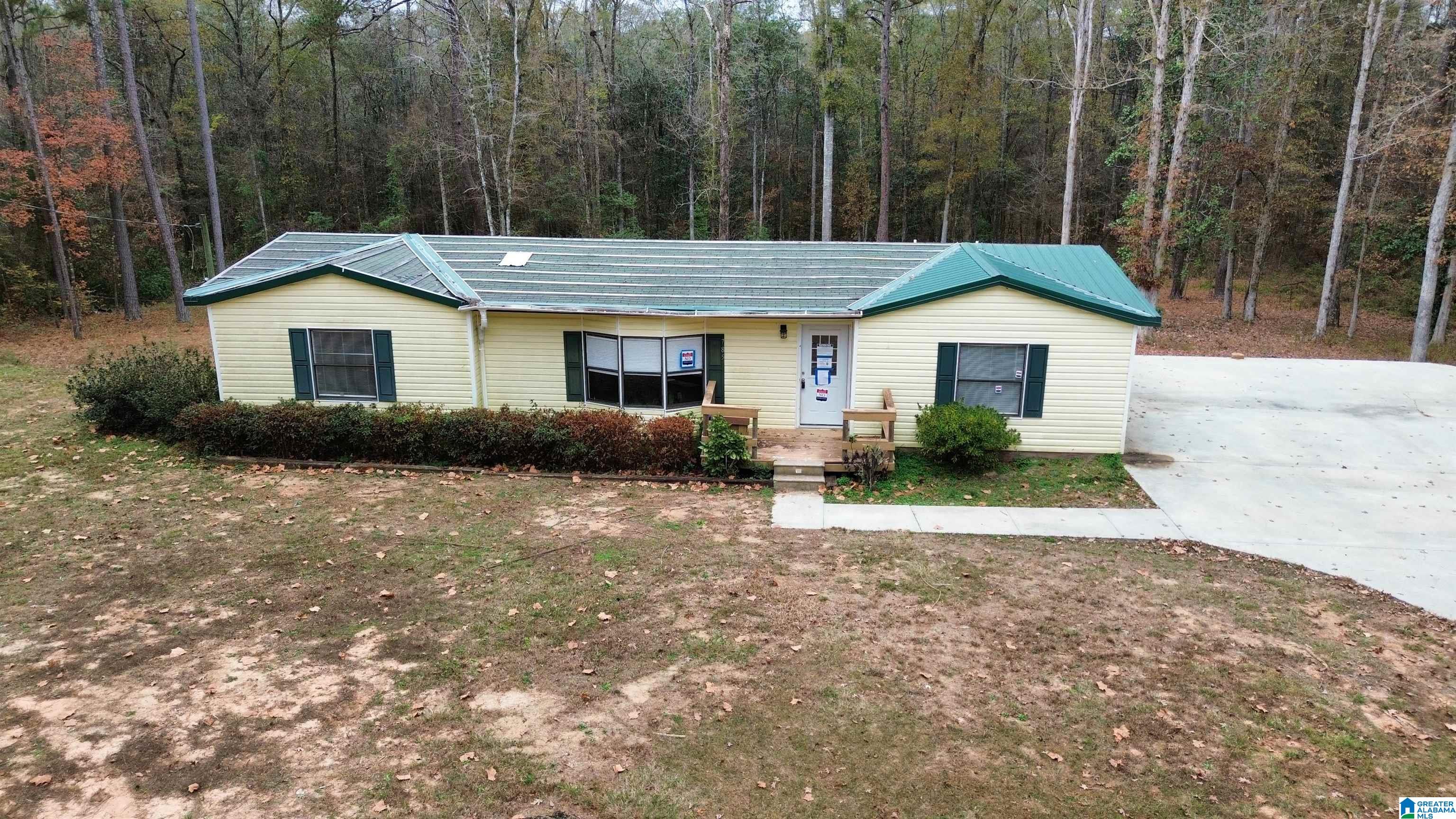 Homes for sale in Ozark, AL | 785 Marvin Parker Road, Ozark, AL 36360 | MLS# 21437749