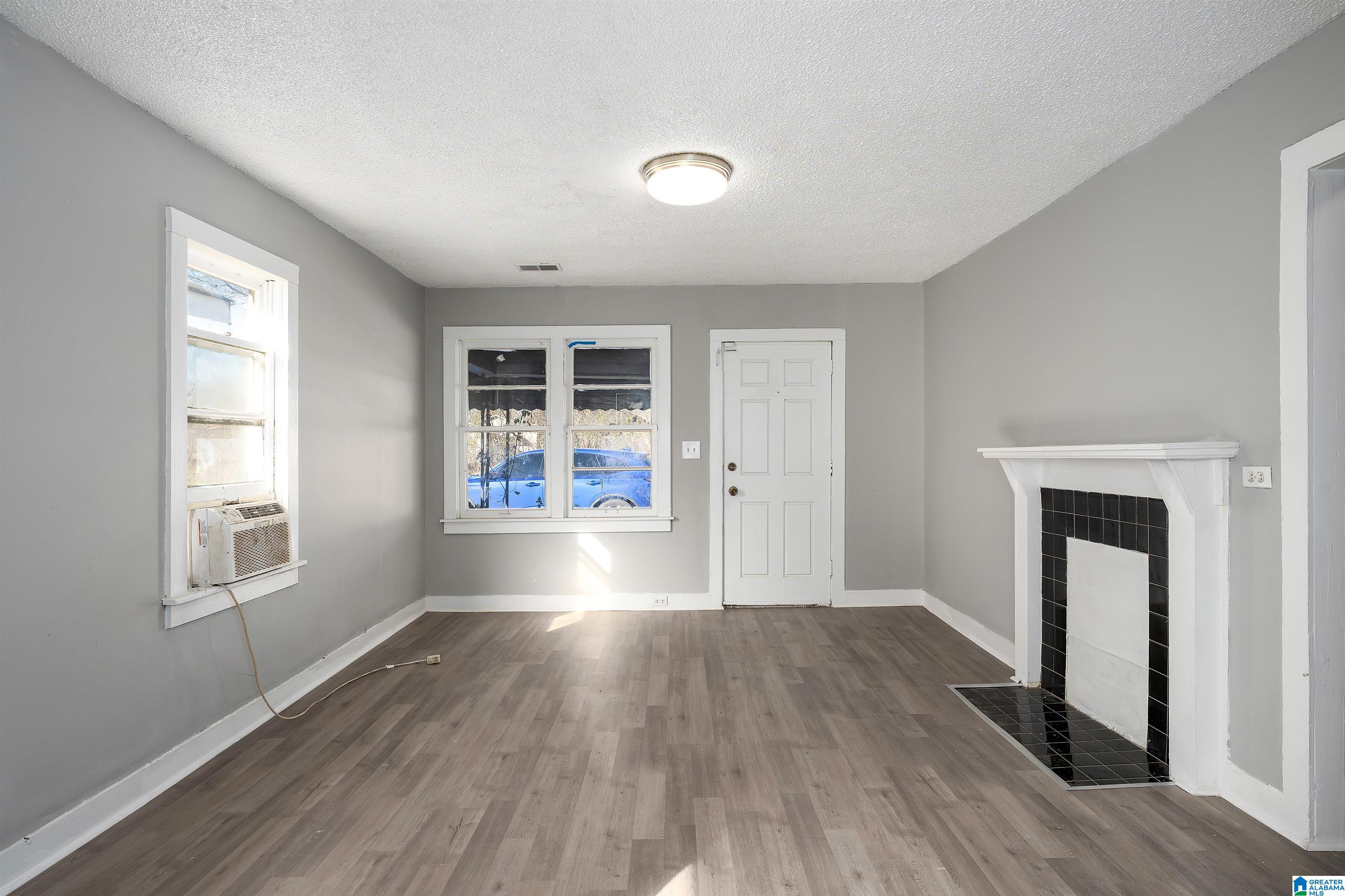 Homes for sale in Birmingham, AL | 1825 18th Street, Birmingham, AL 35218 | MLS# 21437831