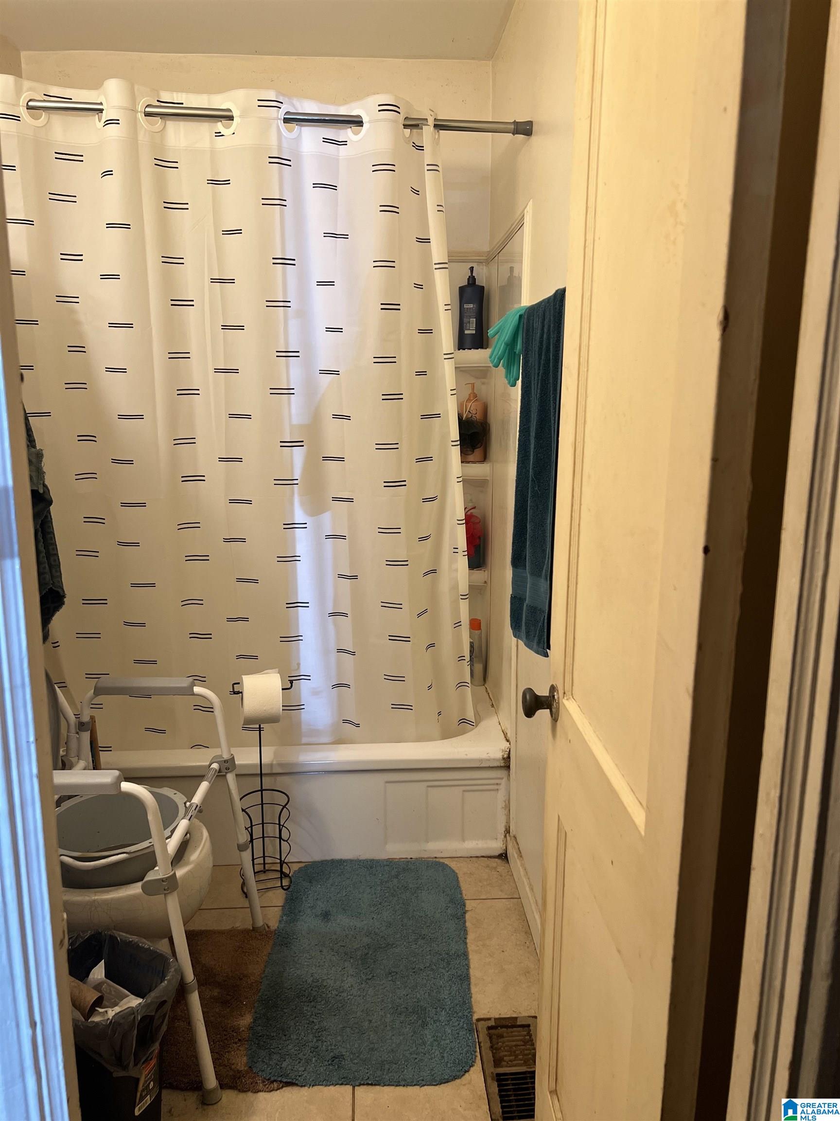 Homes for sale in Tarrant, AL | 1909 Hoke Avenue, Tarrant, AL 35217 | MLS# 21437889